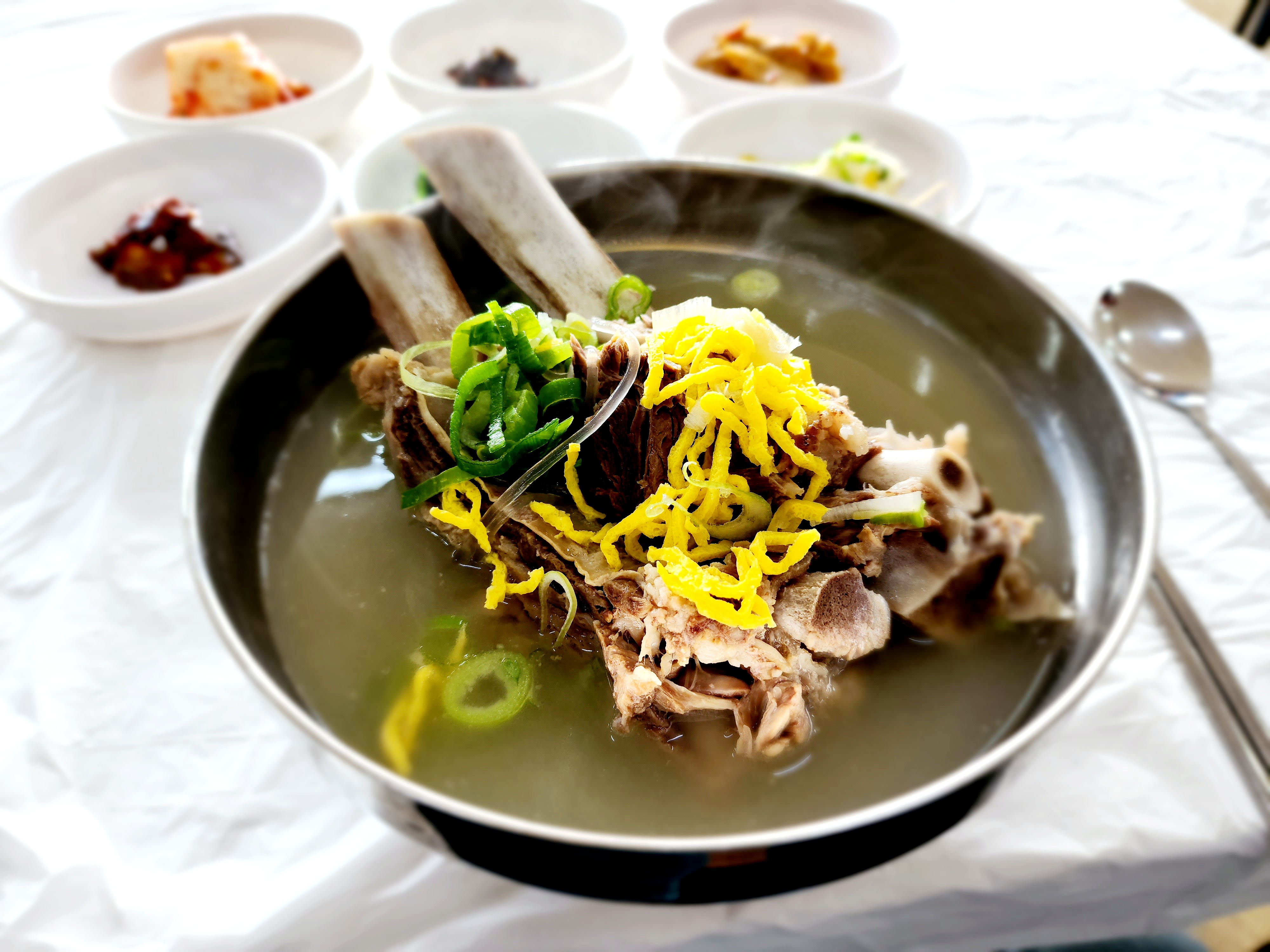 청솔식당