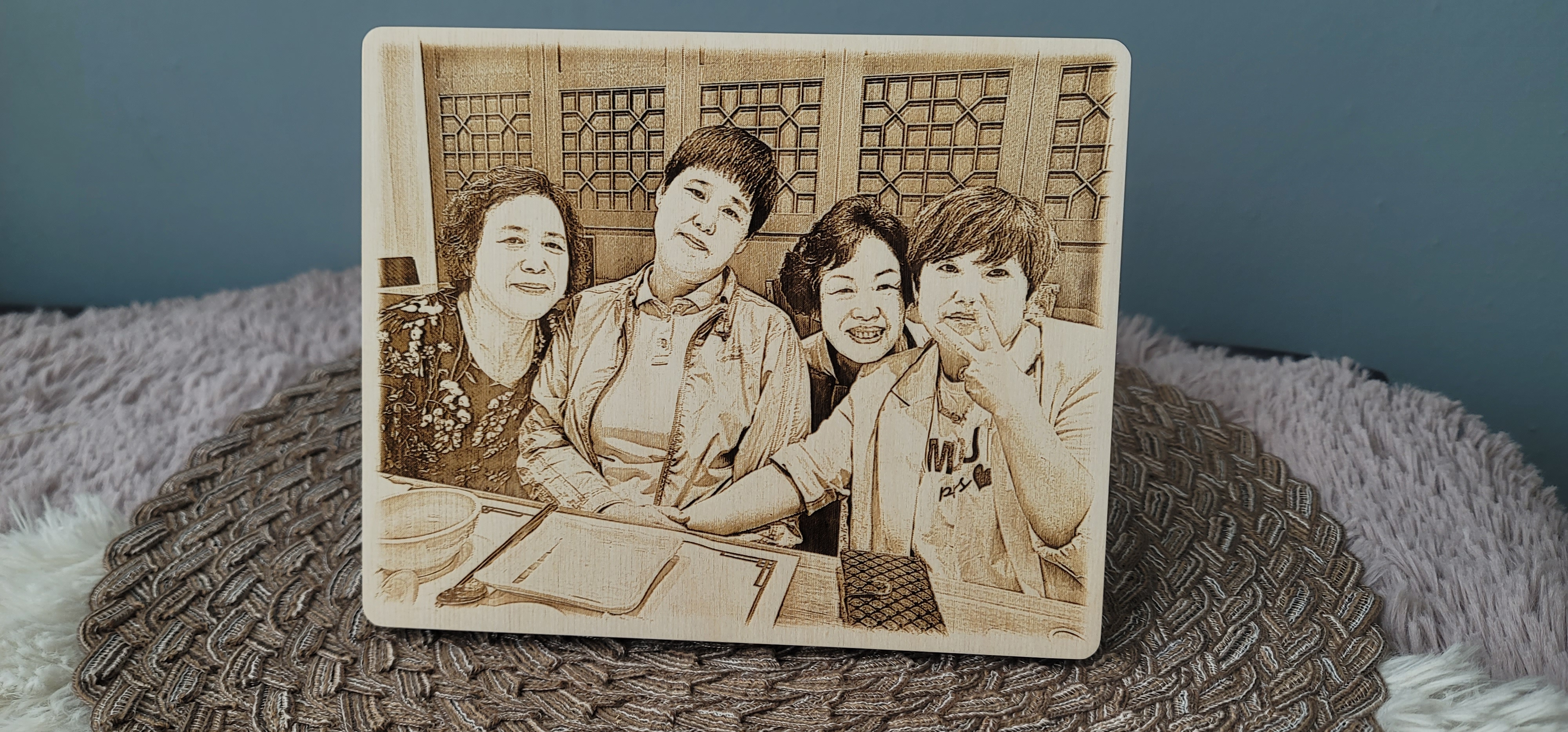 윤아트 레이저 대표 이미지