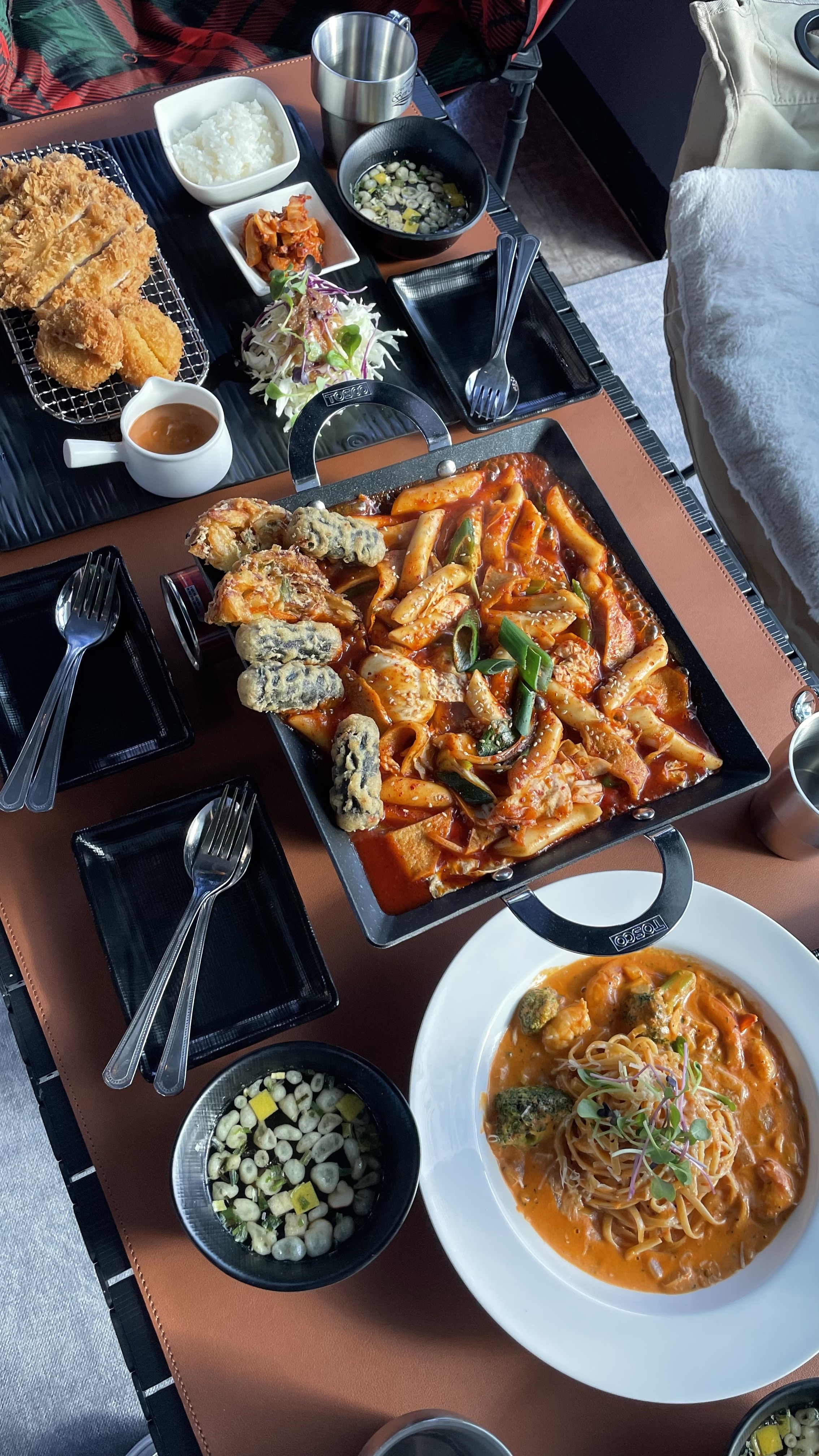 영인산 더 낭만식당