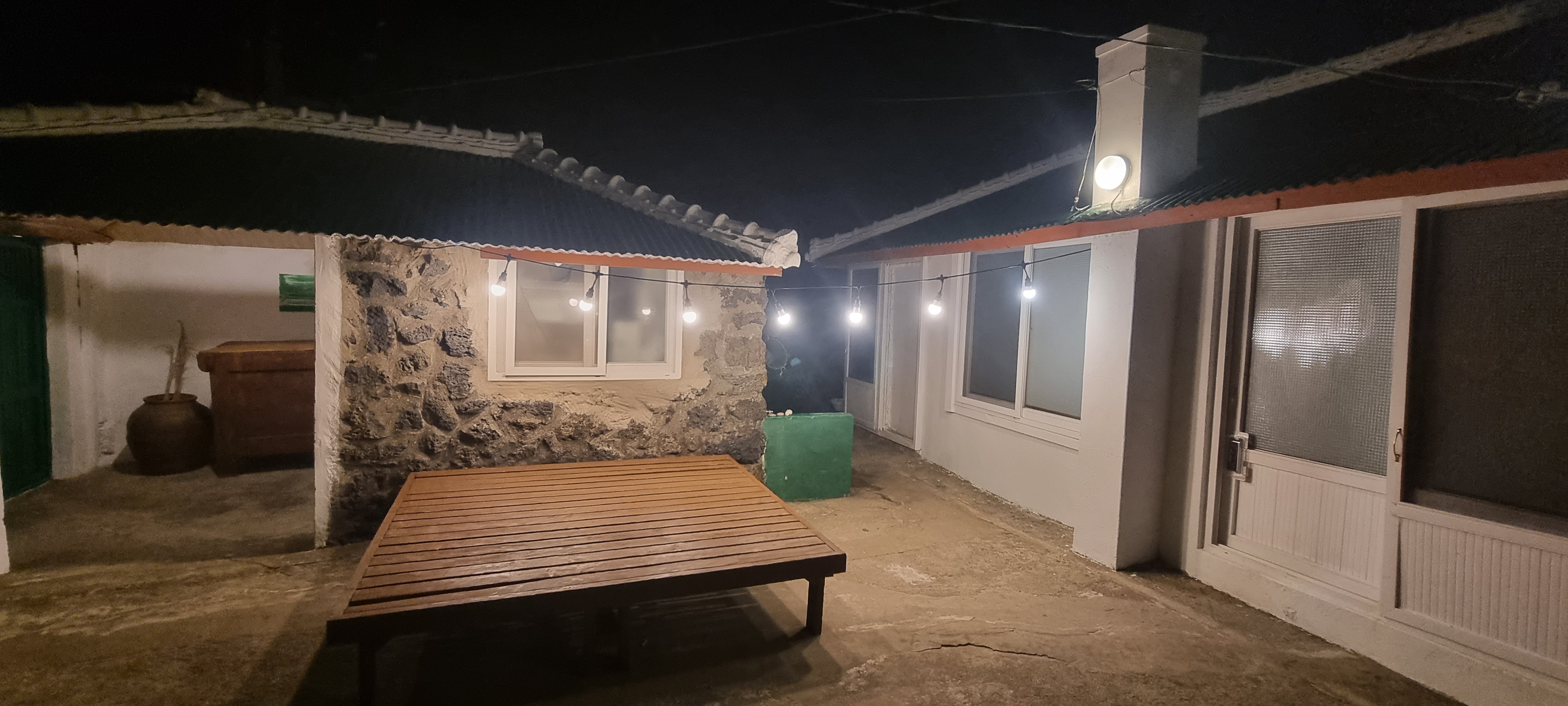 독채민박 바당집