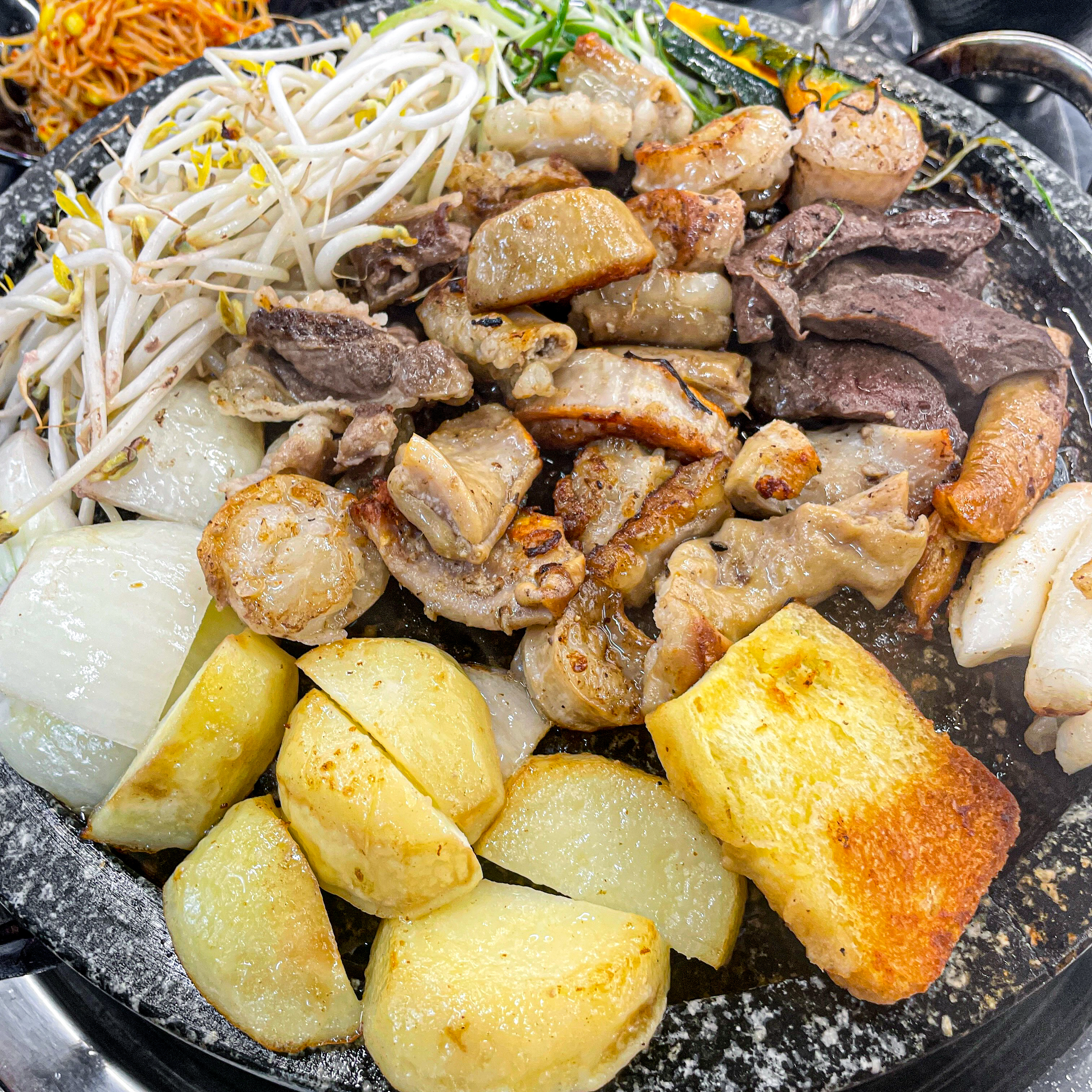 동춘돌곱창 천안쌍용점 대표 이미지