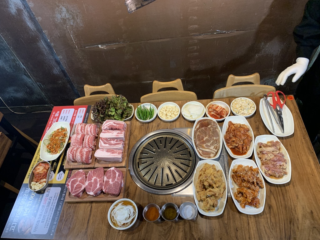 고기탐험대 고기무한리필 주안점