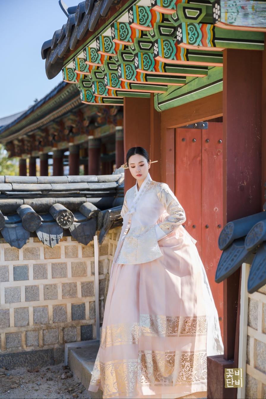 꽃비단비 창원점