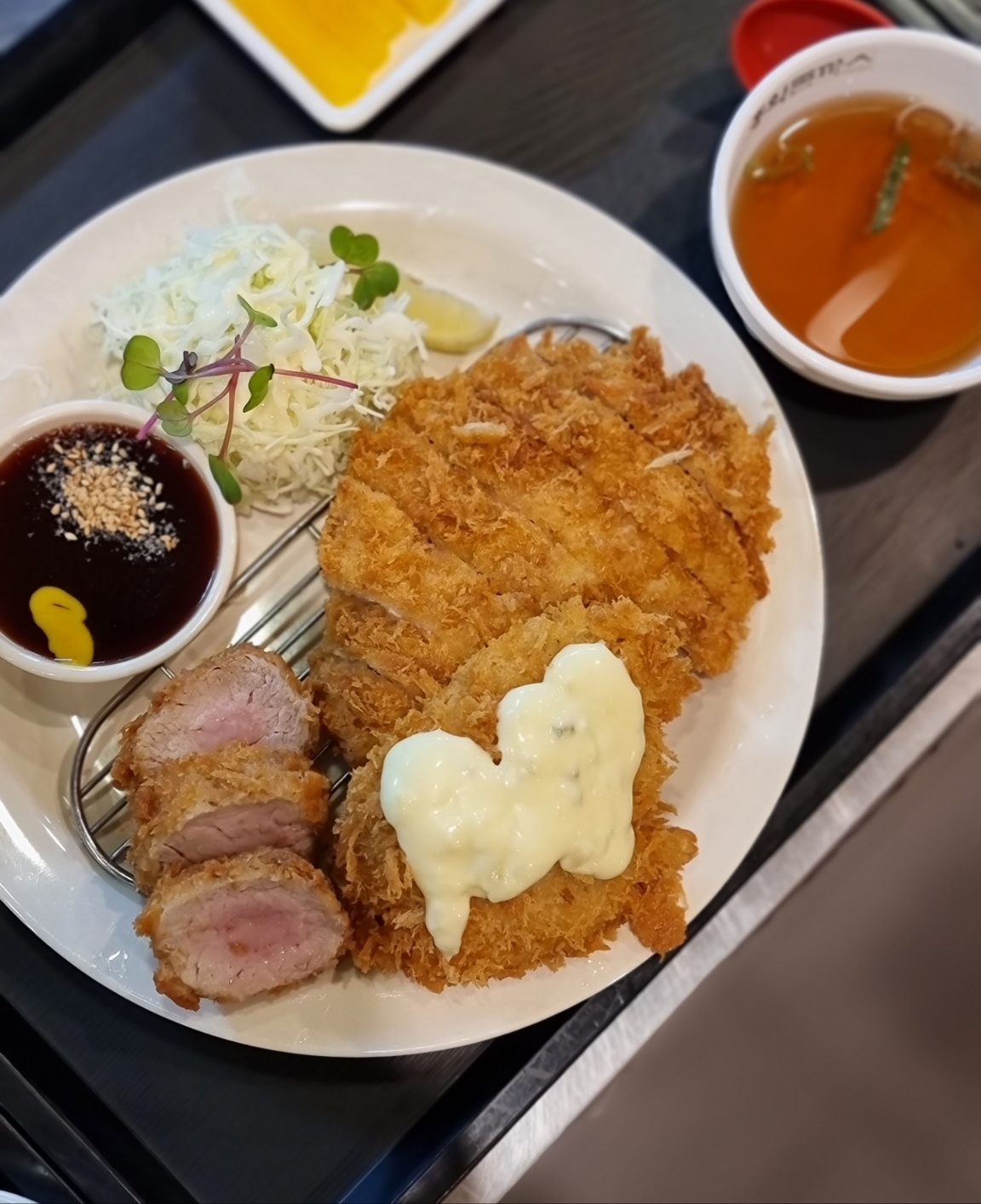 홍익돈까스 구미구평점