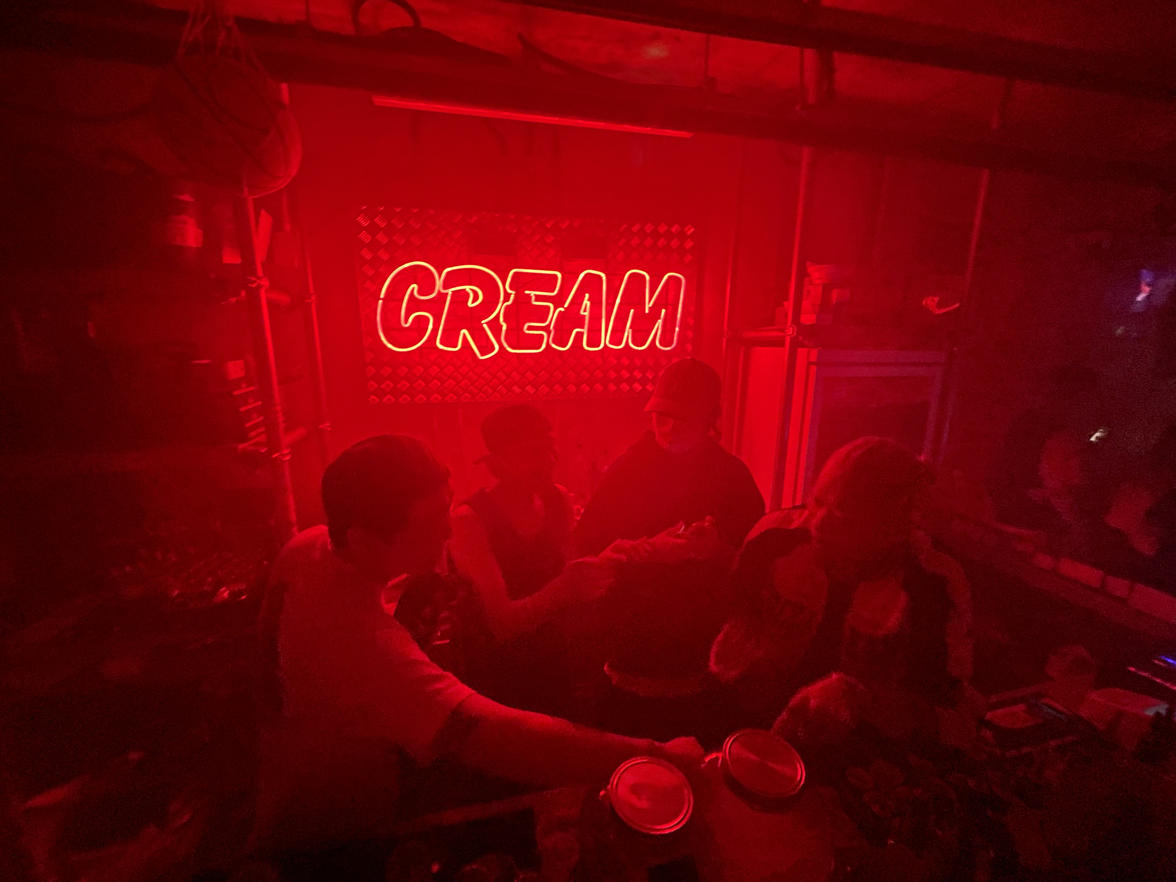 크림 CREAM