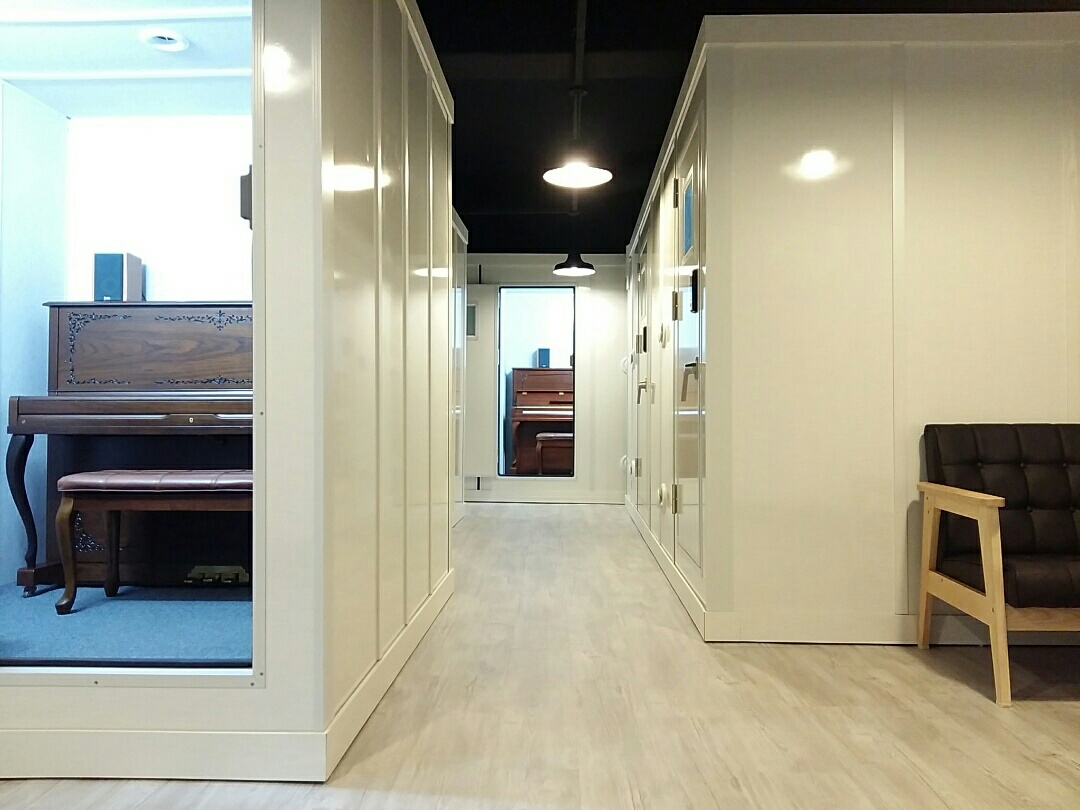 1번째 스튜디오 사진