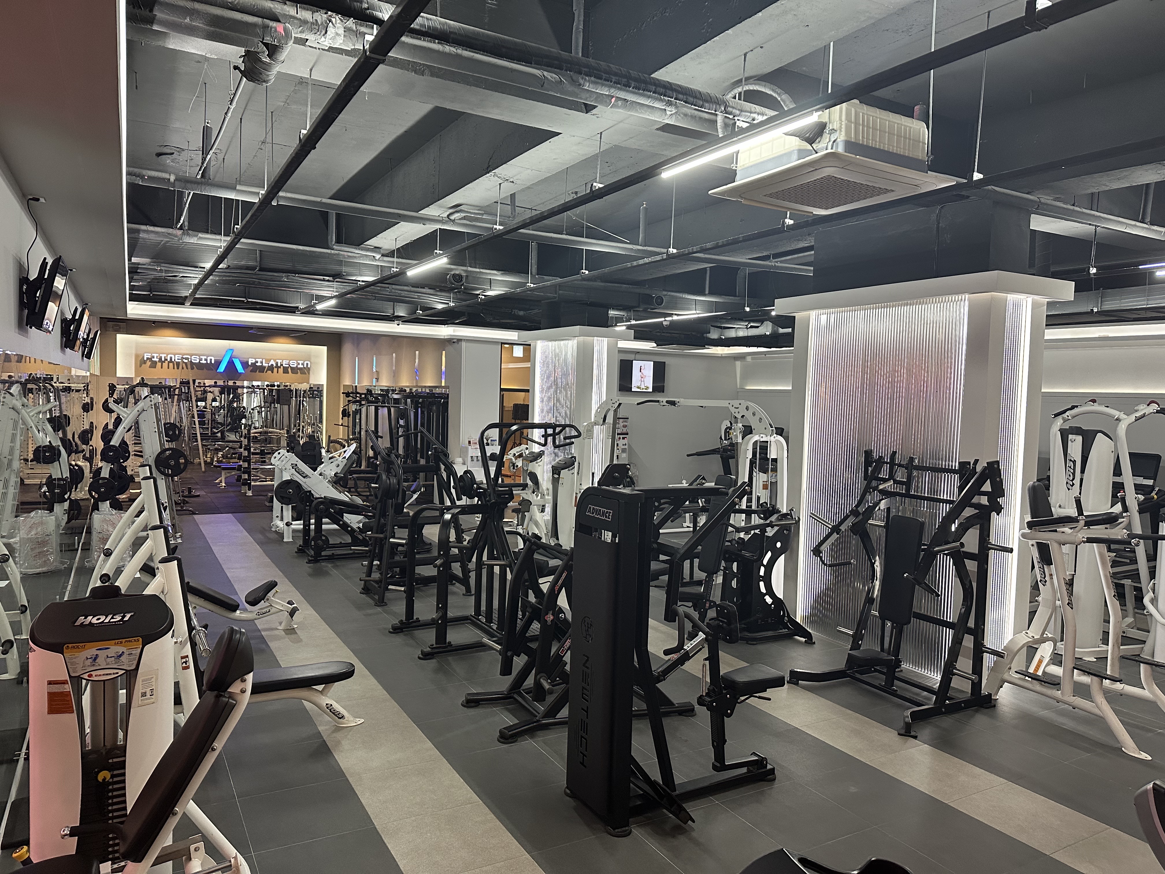 휘트니스인X필라테스인&바레&PT&점핑