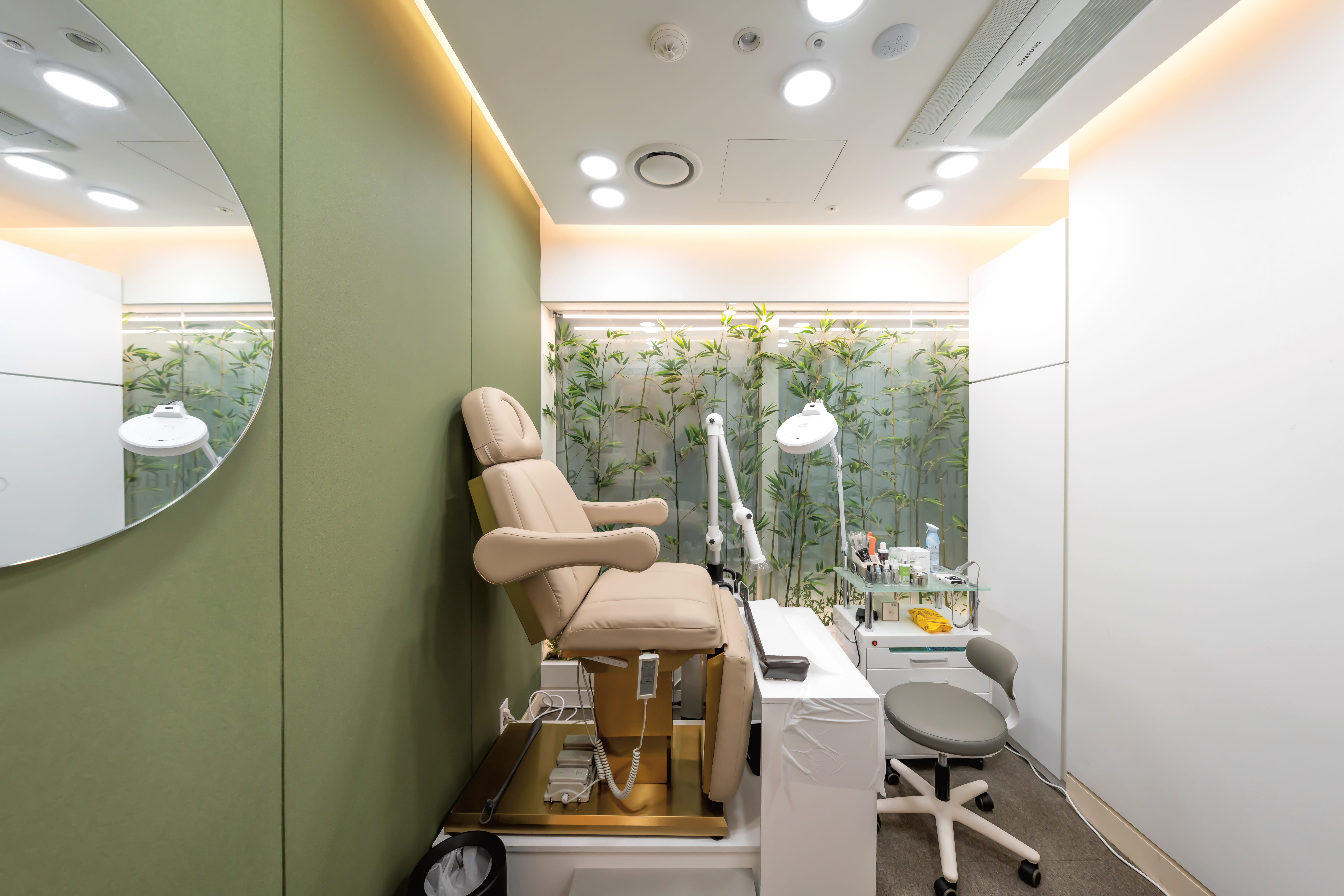 르샤인의원 문제성발톱클리닉 대표 이미지