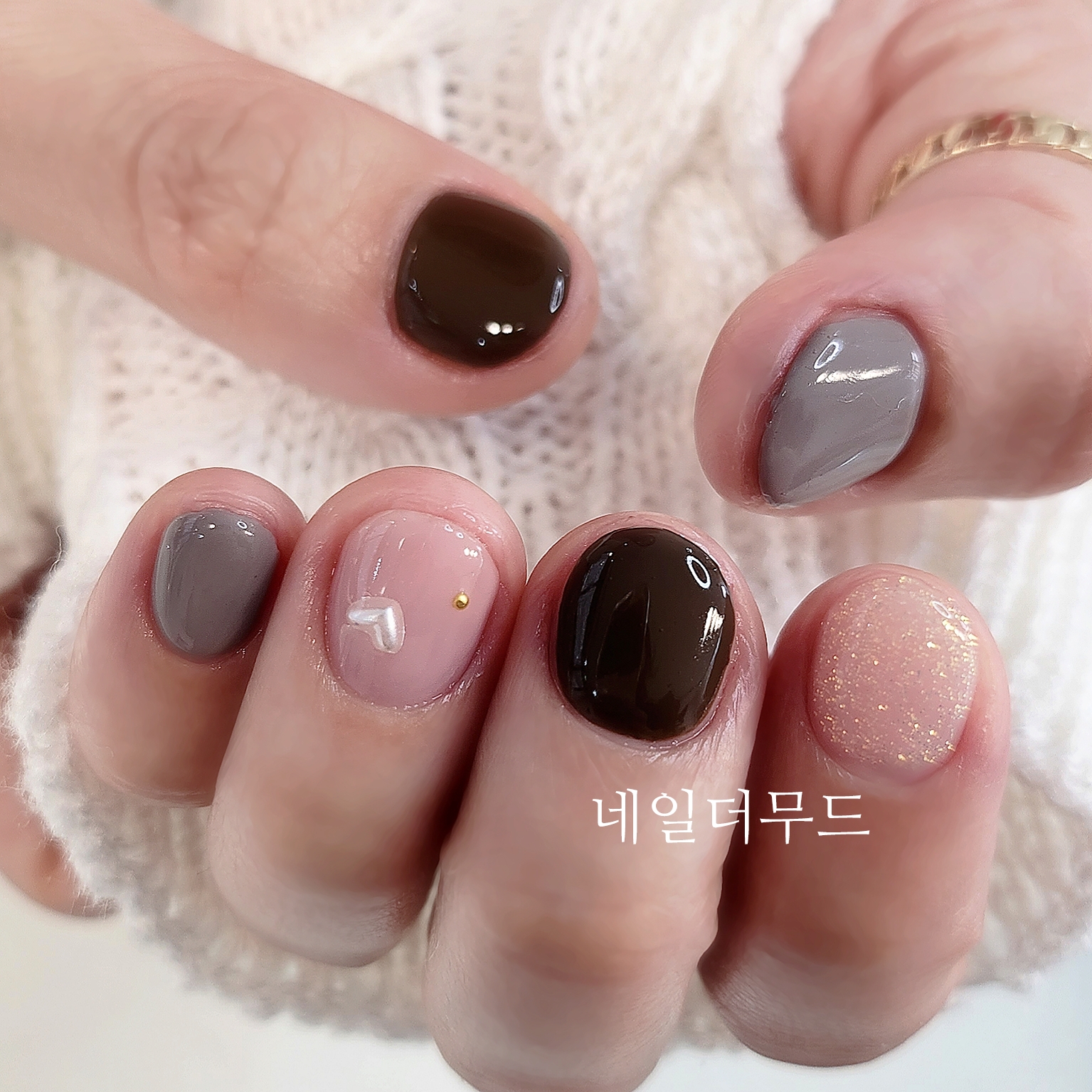 네일더무드