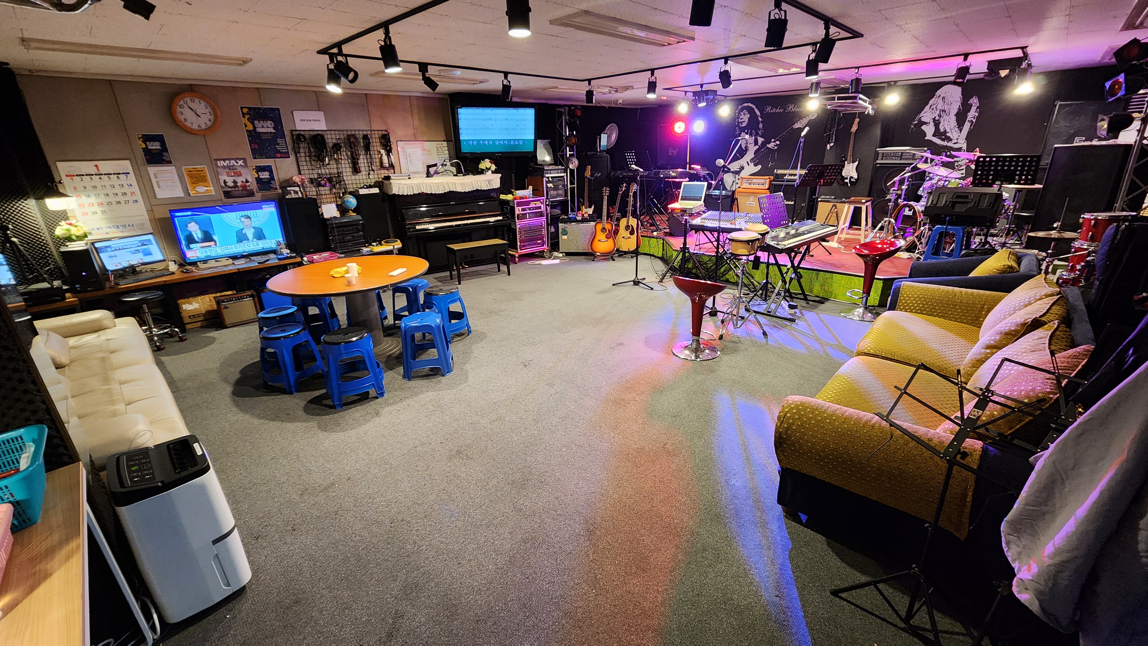 1번째 스튜디오 사진