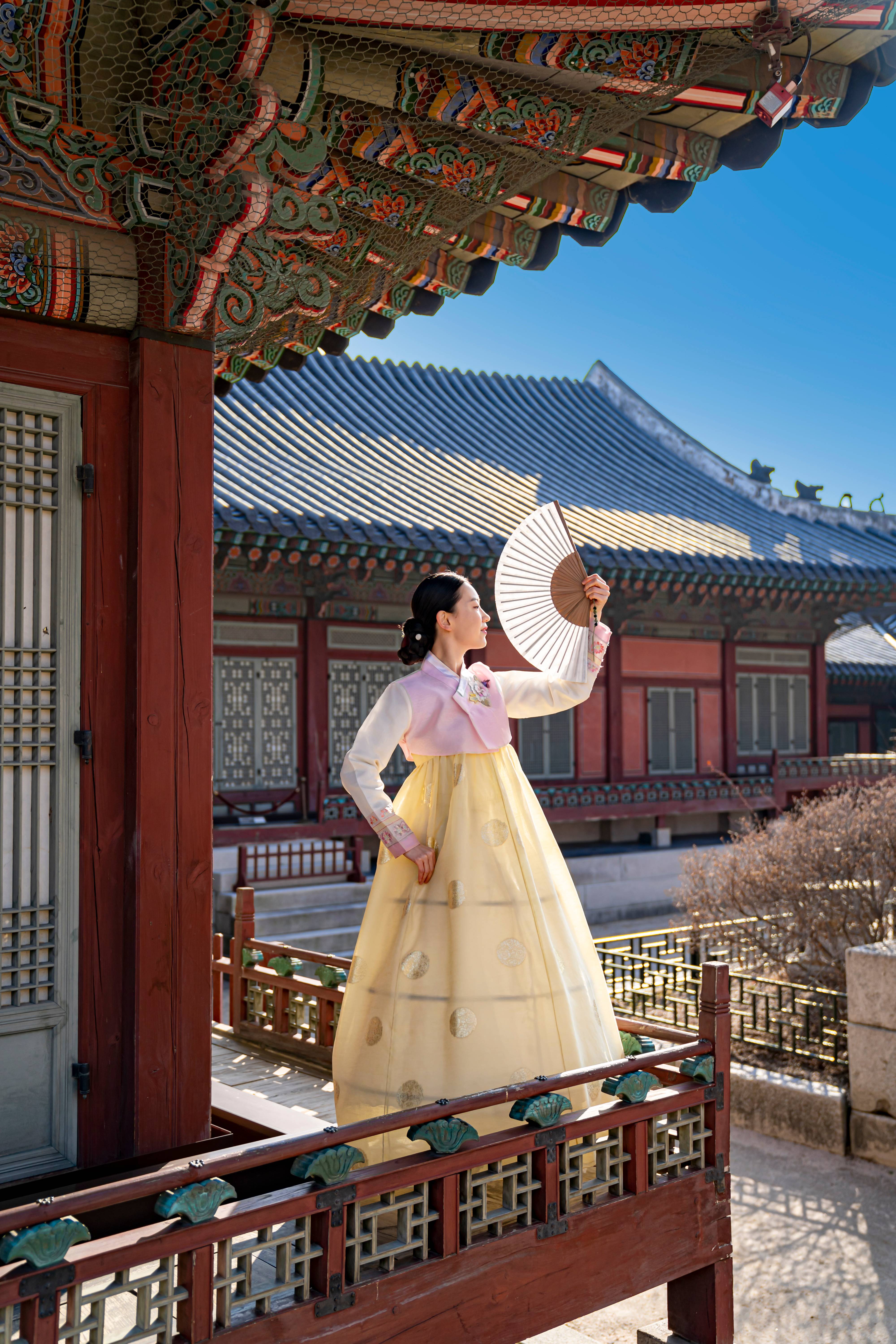 지지배배한복 경복궁점