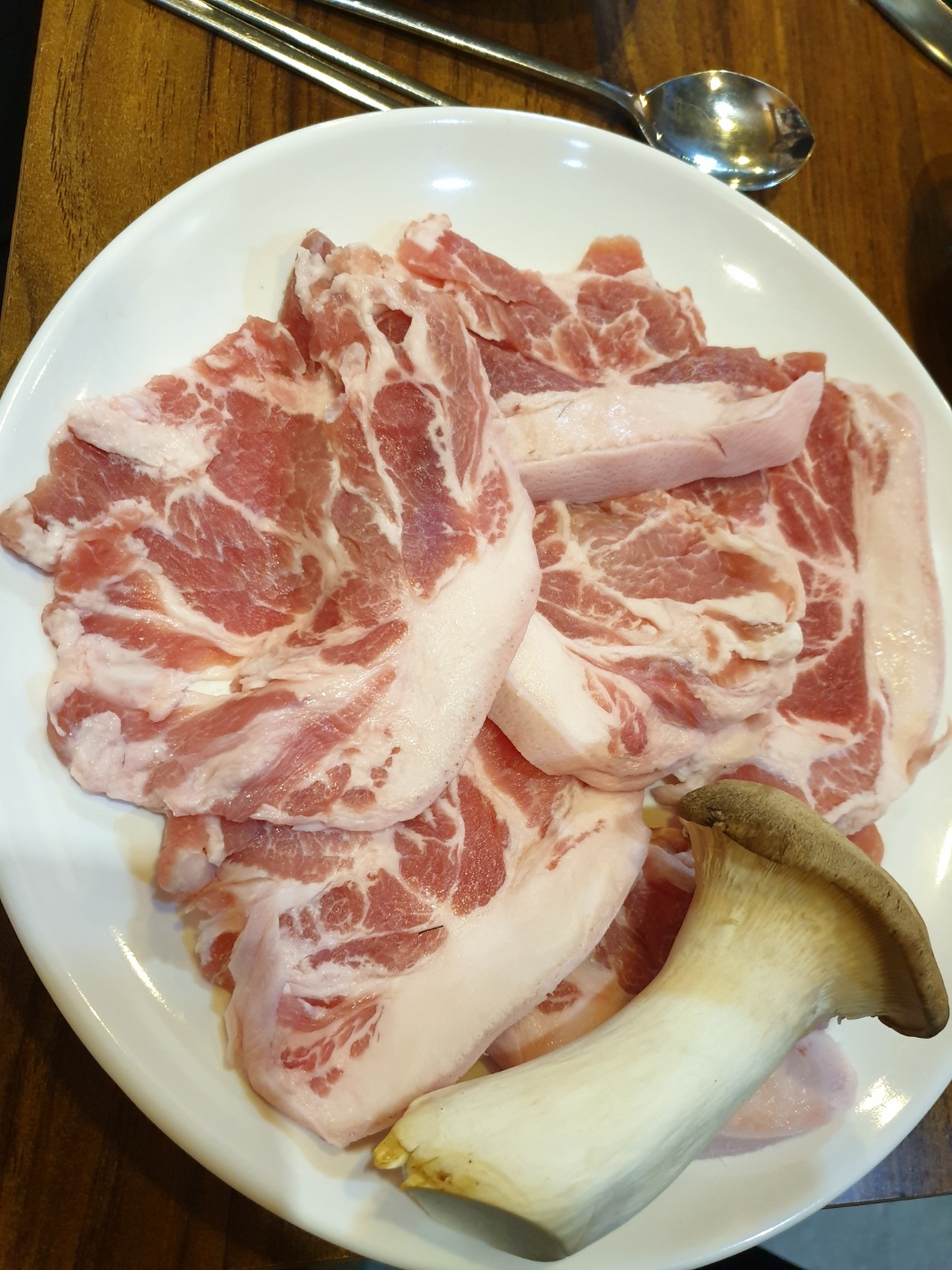 삼산꼬들목살