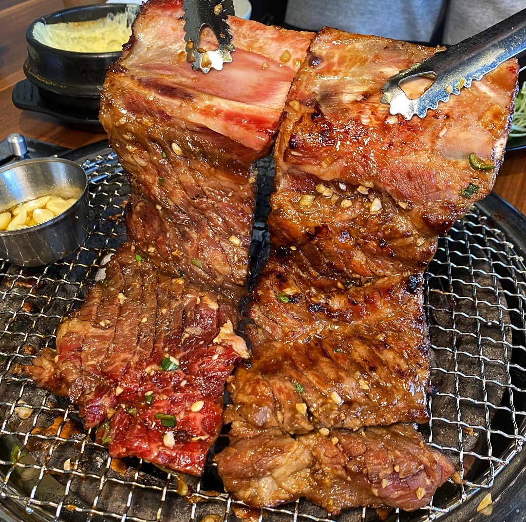갈비본질 구래직영점