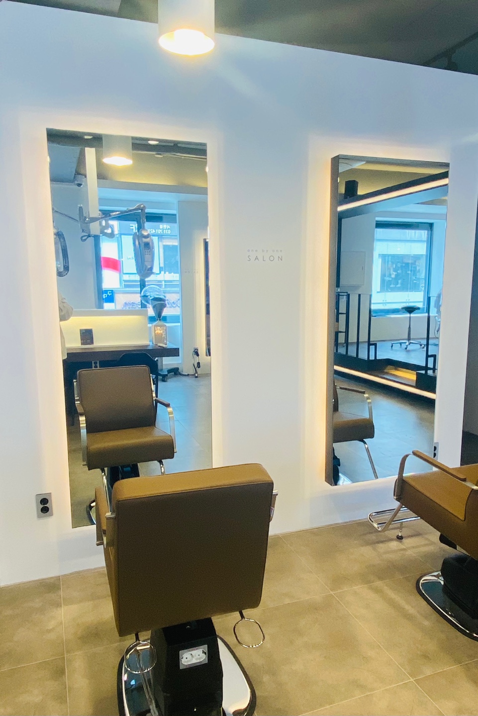 원바이원살롱 분당서현점 대표 이미지