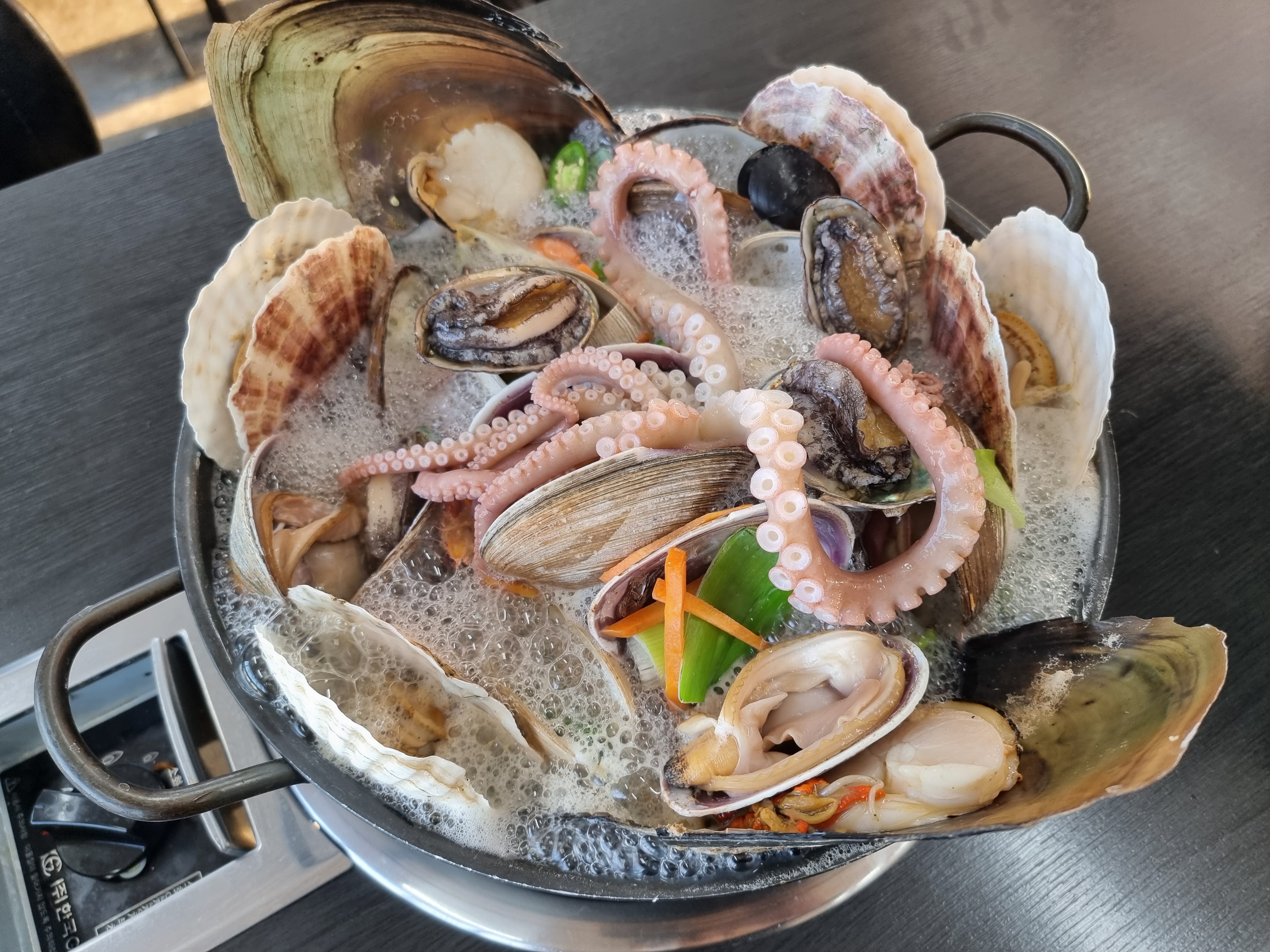 강지네 해물 손 칼국수