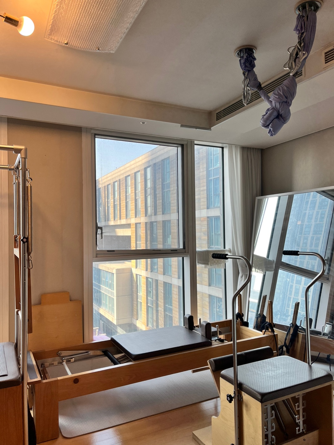 자늑필라테스 대표 이미지