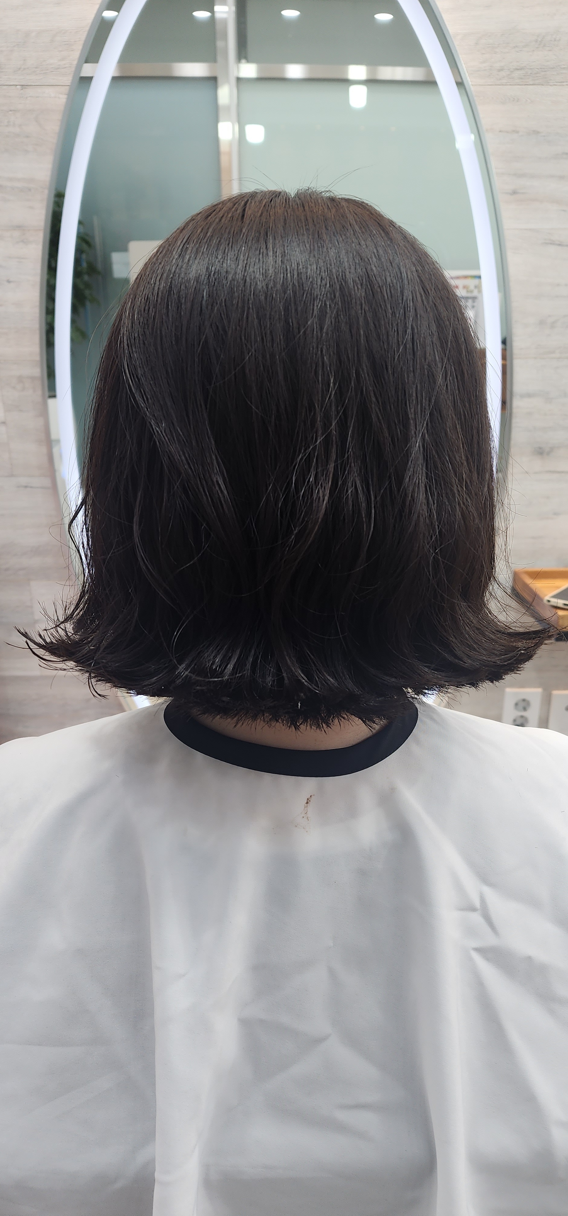 정은헤어 내부 또는 관련 모습