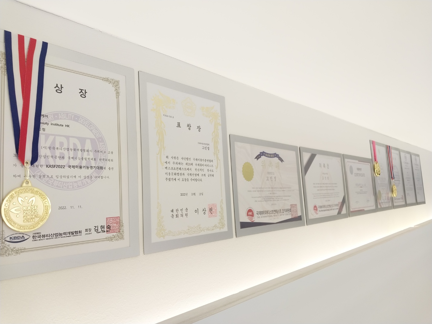 네일 왁싱 by.고윤 대표 이미지