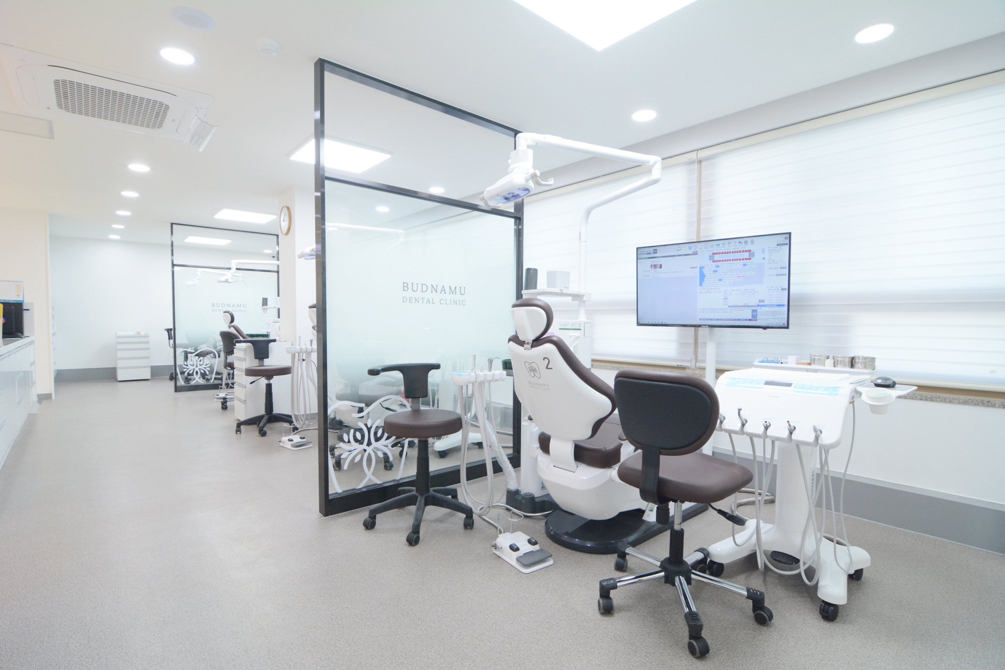 버드나무치과의원 대표 이미지