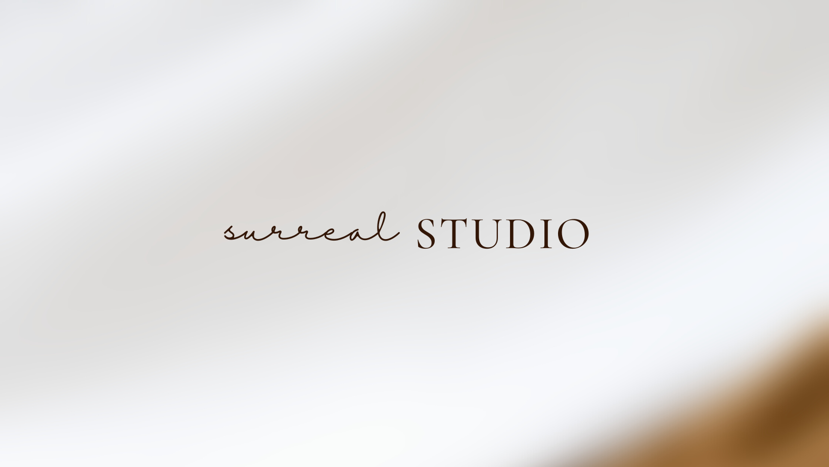 써리얼 스튜디오 대표 이미지