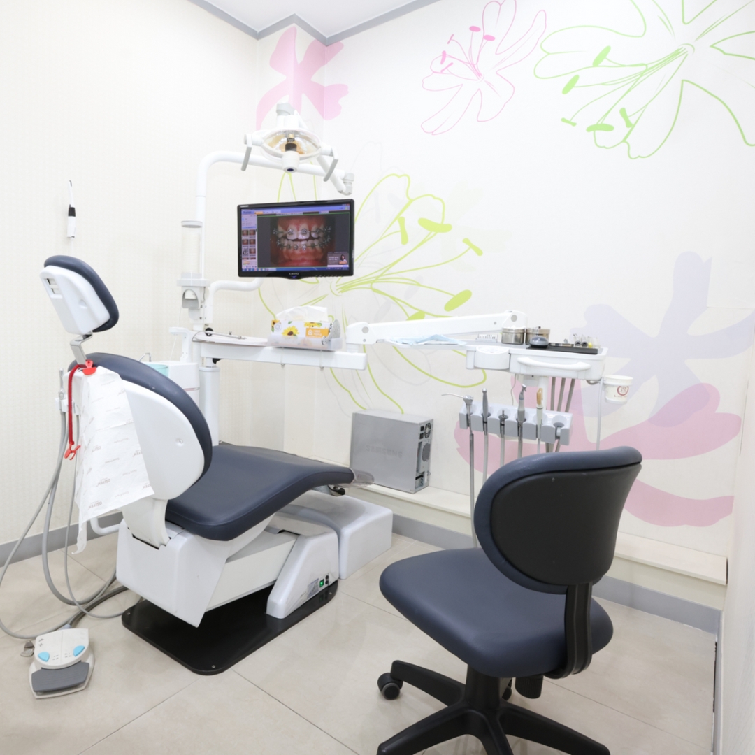 화이트서울치과의원 대표 이미지