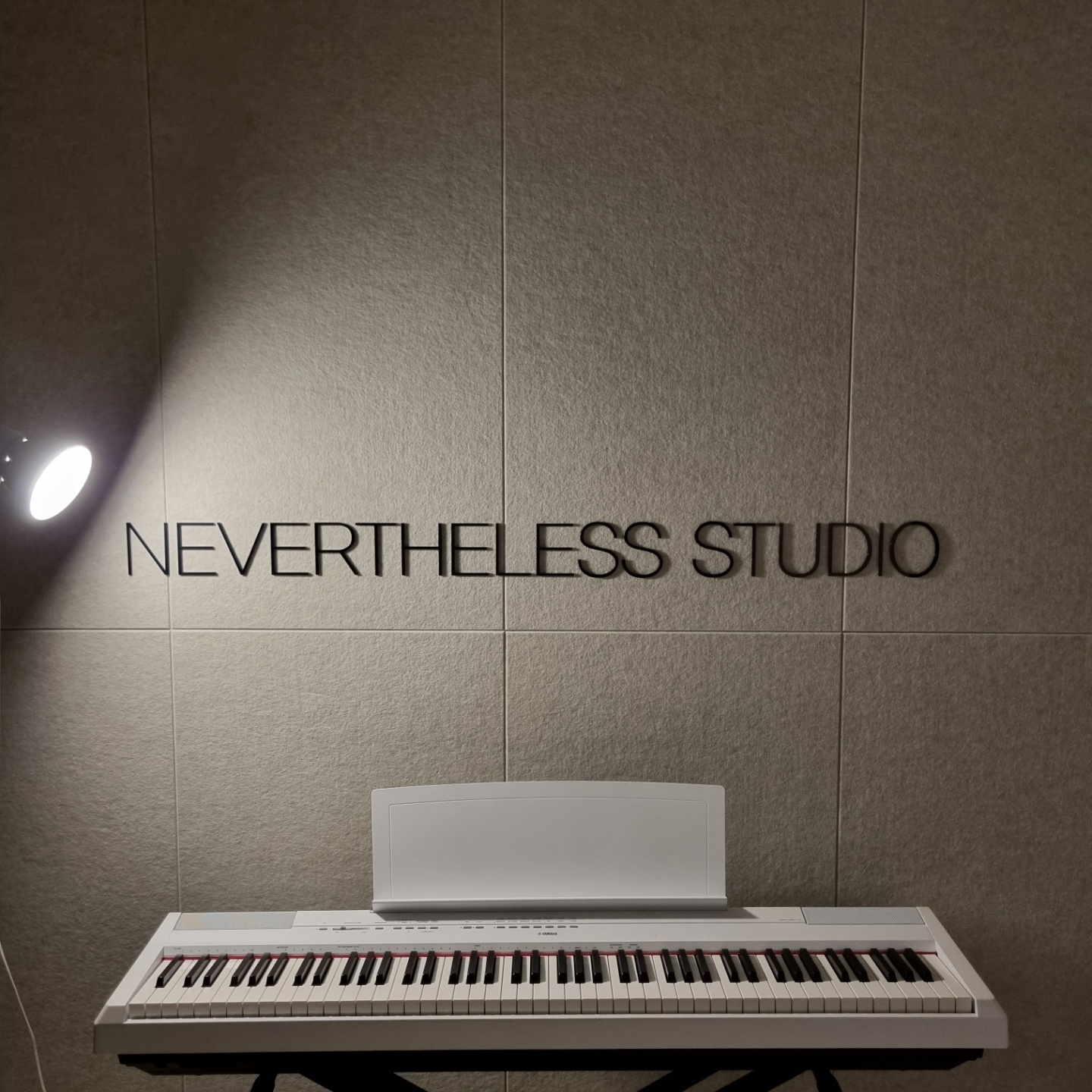 5번째 스튜디오 사진