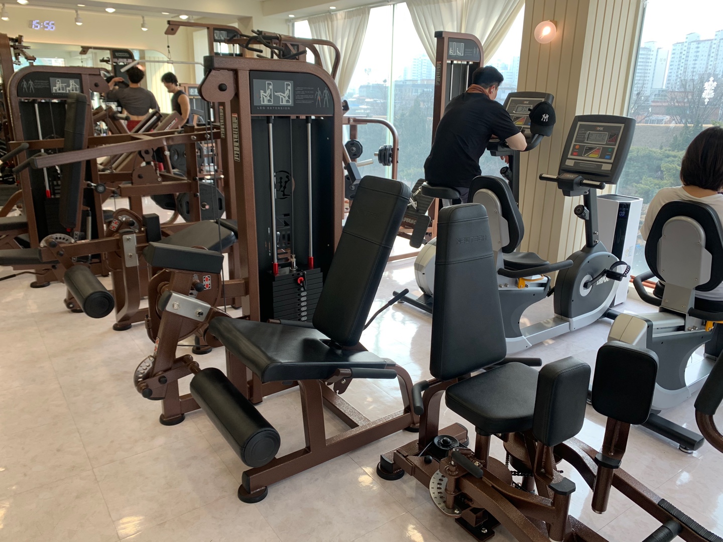 필짐 헬스PT 천호점
