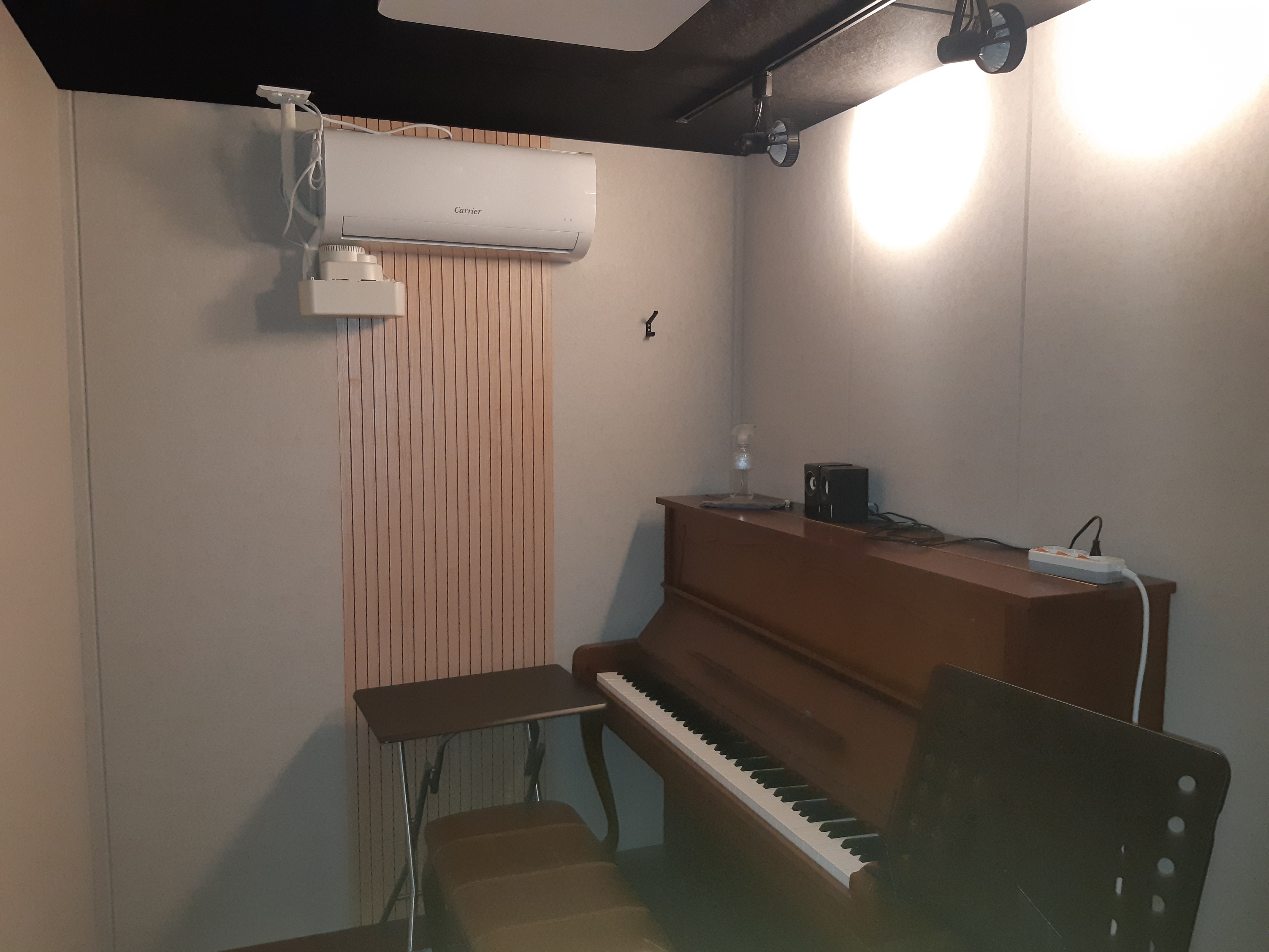 1번째 스튜디오 사진