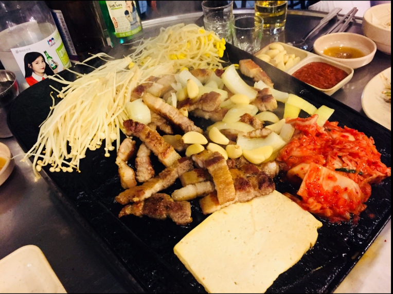 불타는돼지