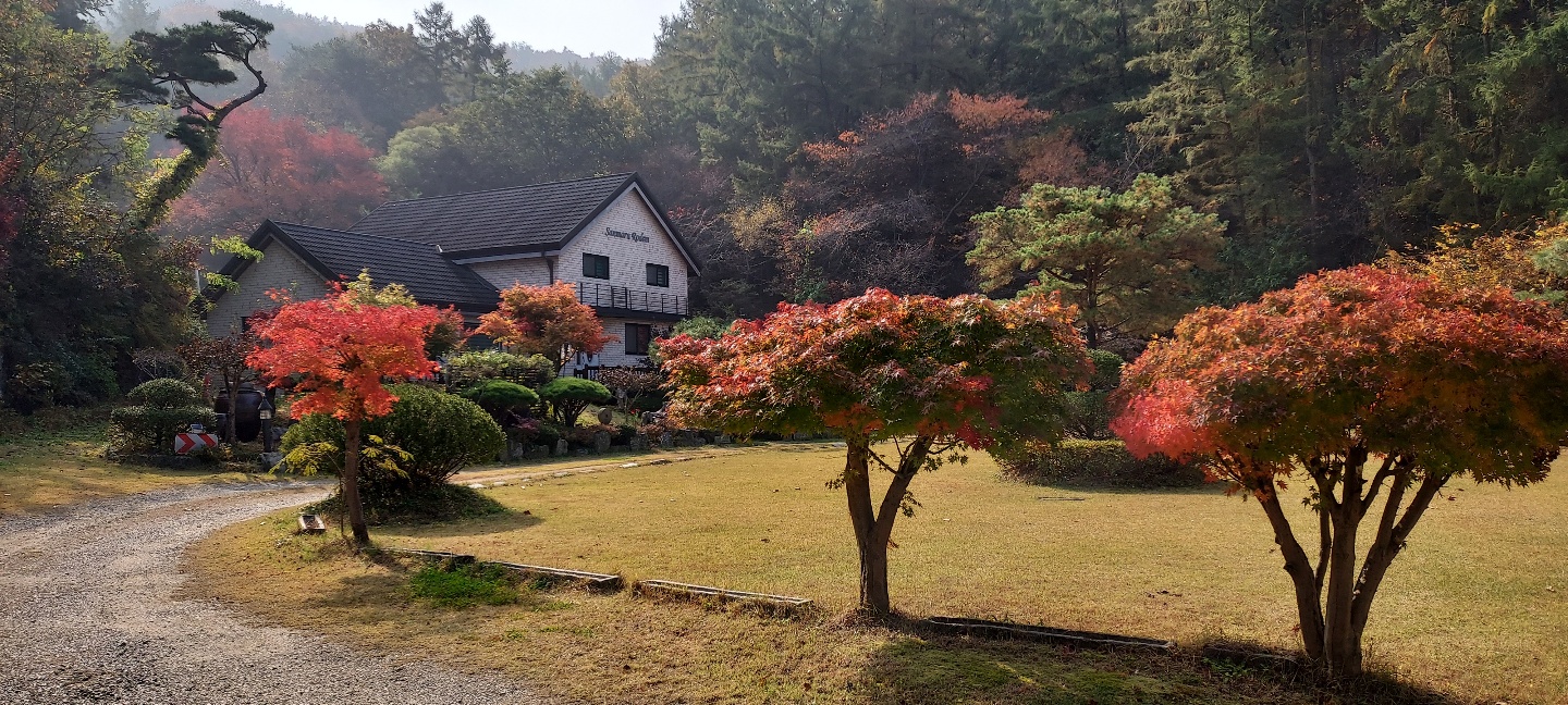 산마루로뎀펜션