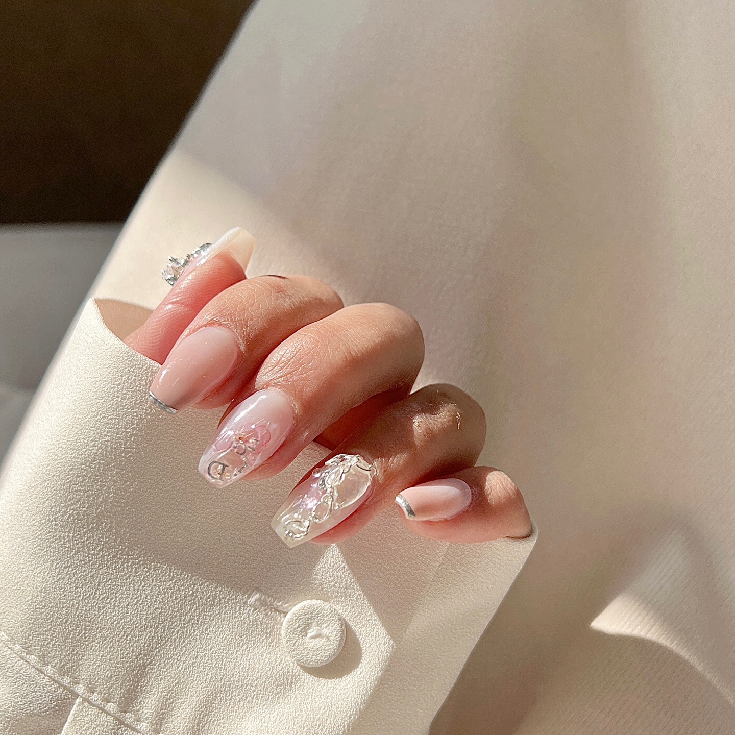 유위시네일