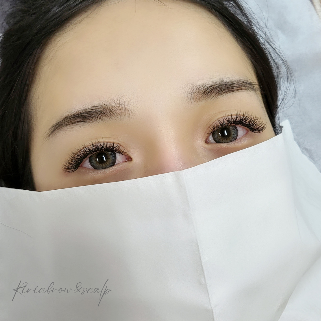 리리아브로우