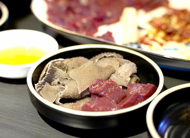 인경생고기&육회
