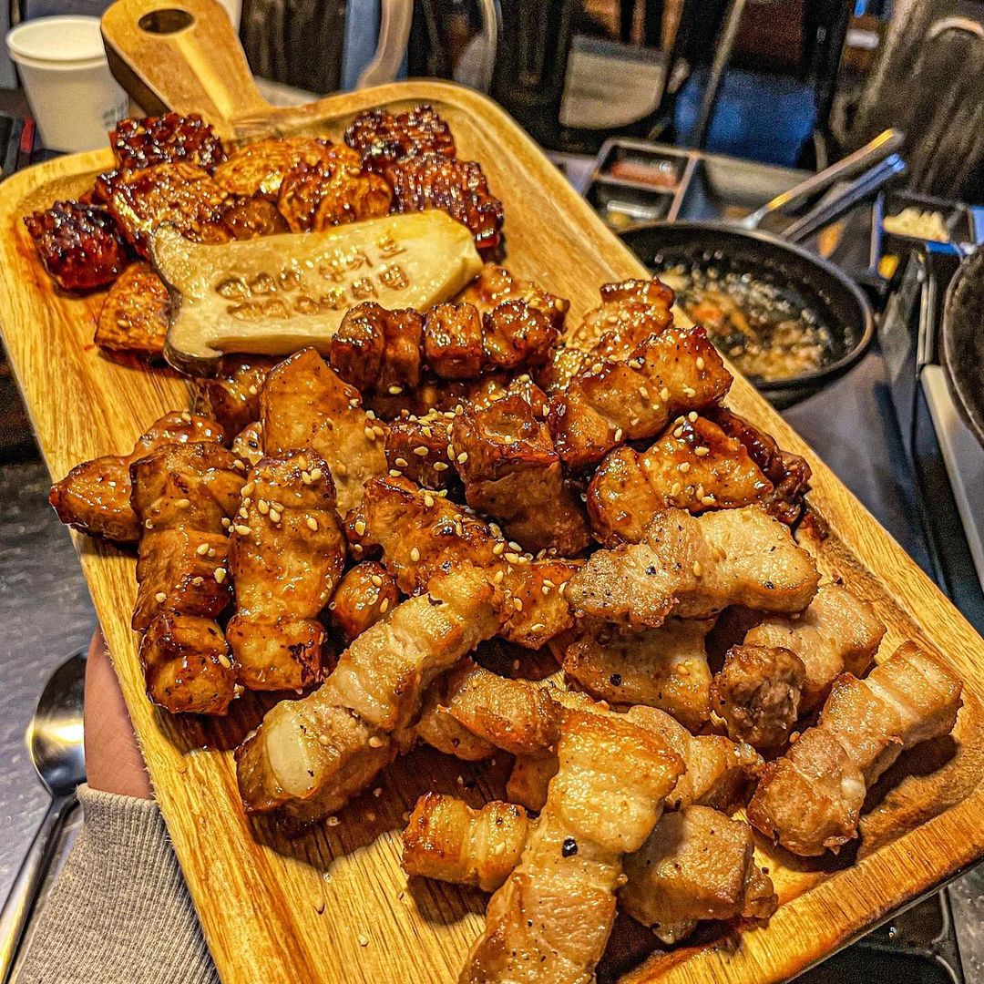 완벌집 경성대본점 반려동물 동반 맛집