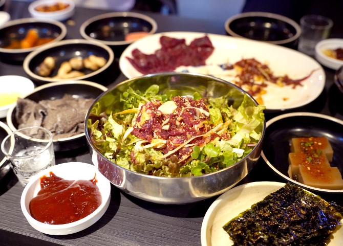 인경생고기&육회