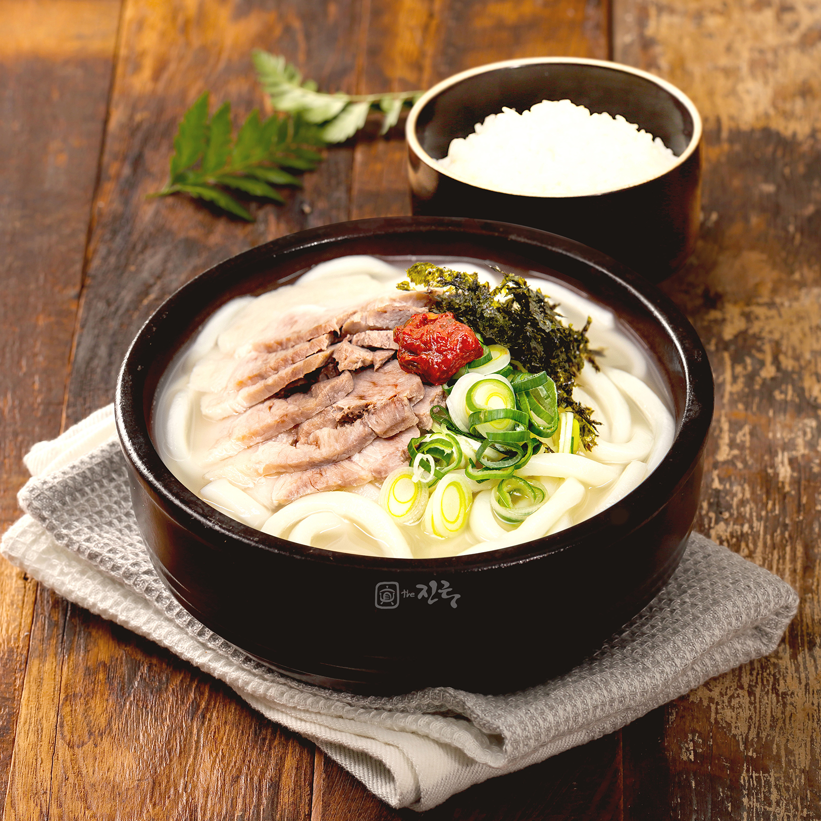 더진국 수육국밥 동탄석우점