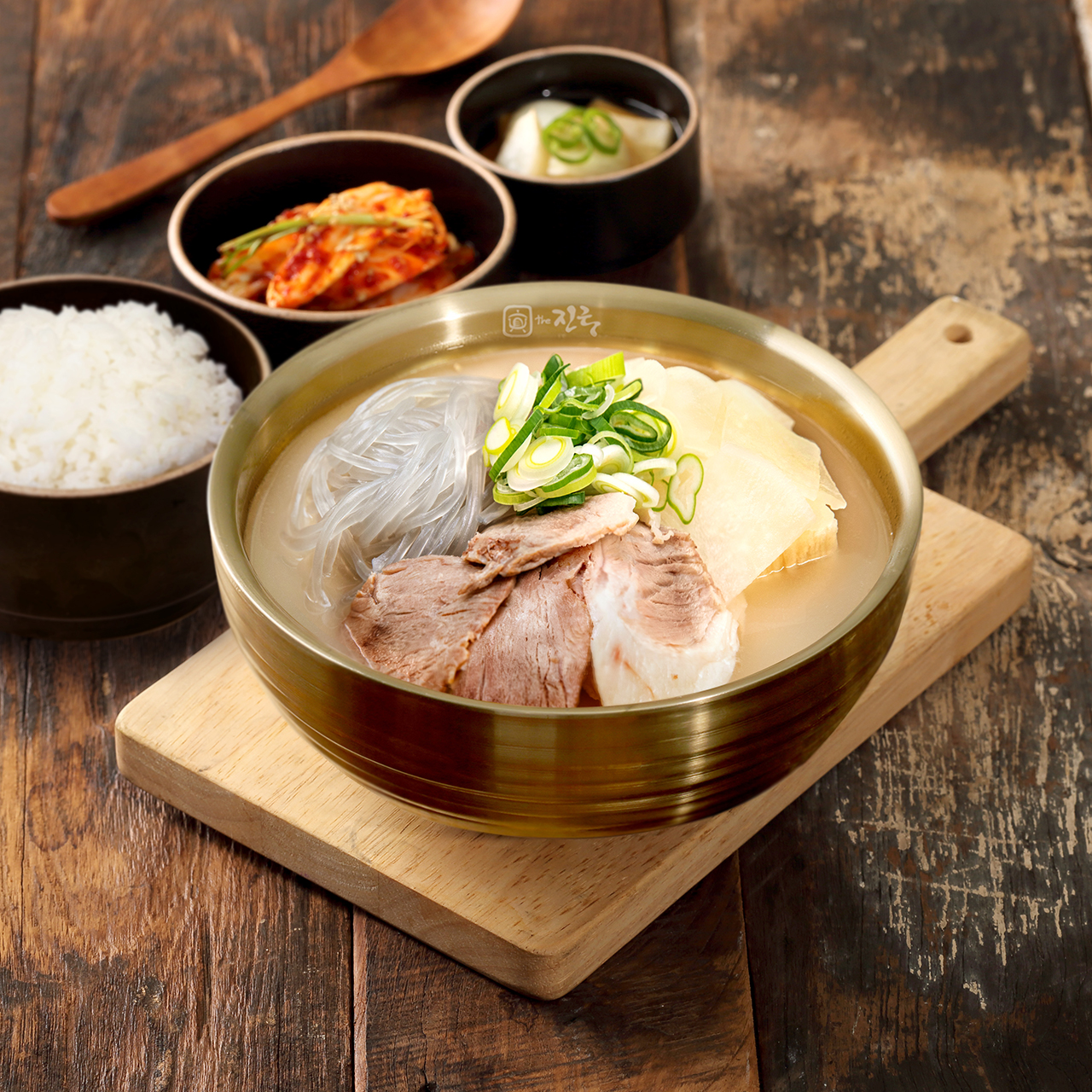 더진국 수육국밥 동탄석우점