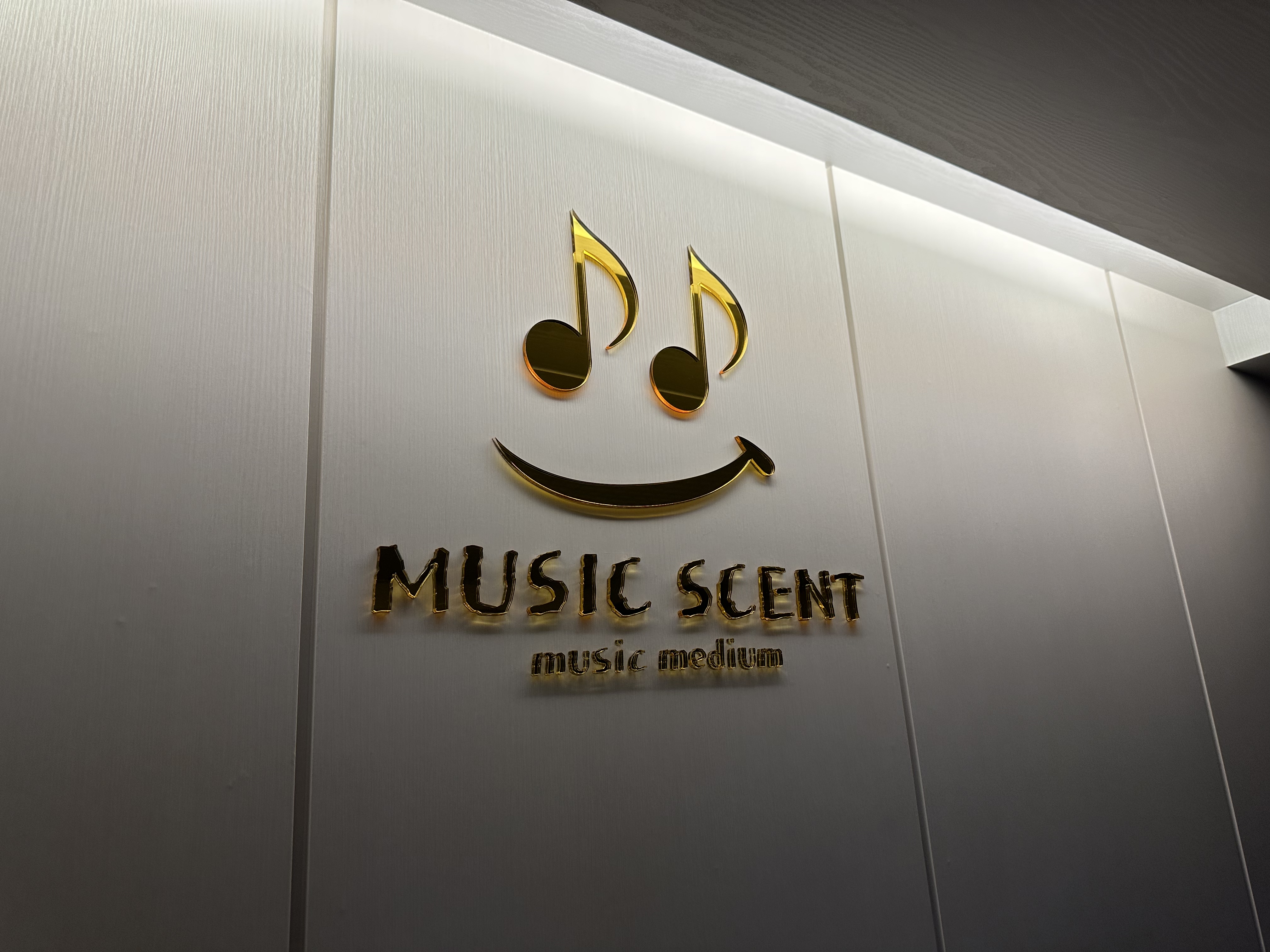 1번째 스튜디오 사진