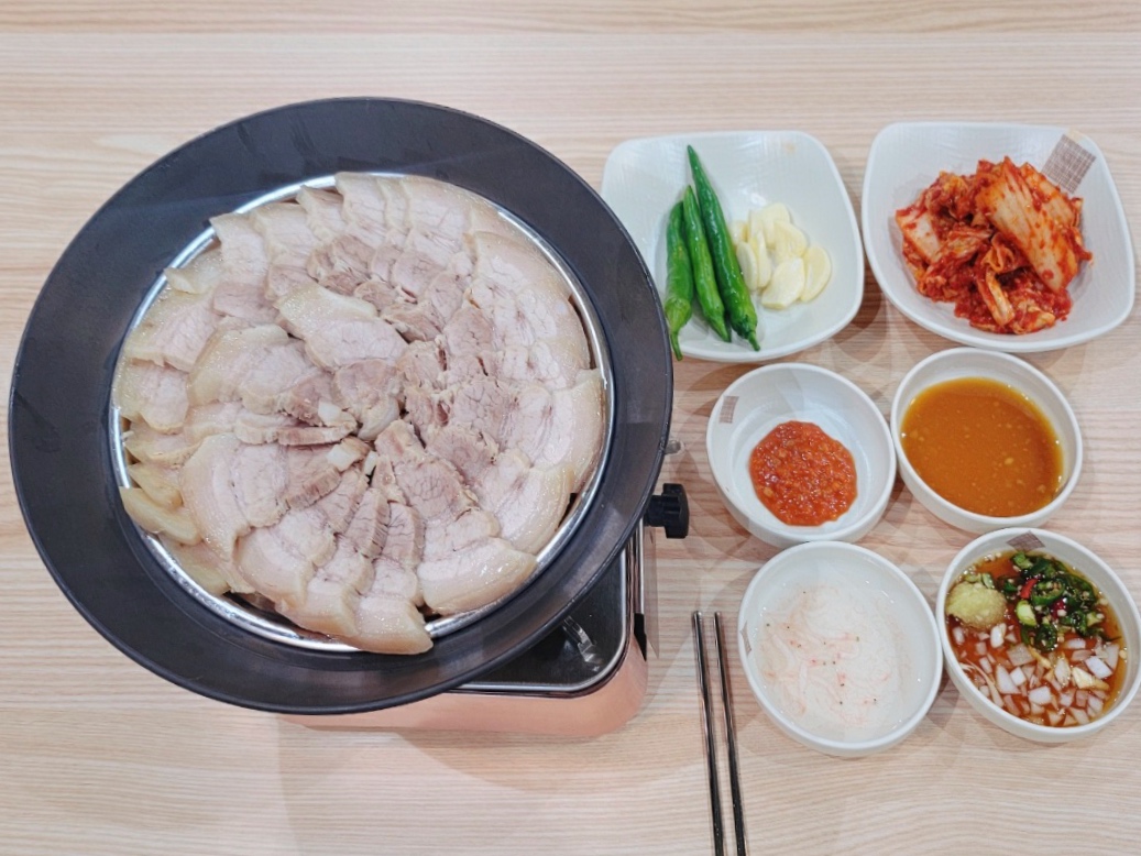 국수랑 고기랑