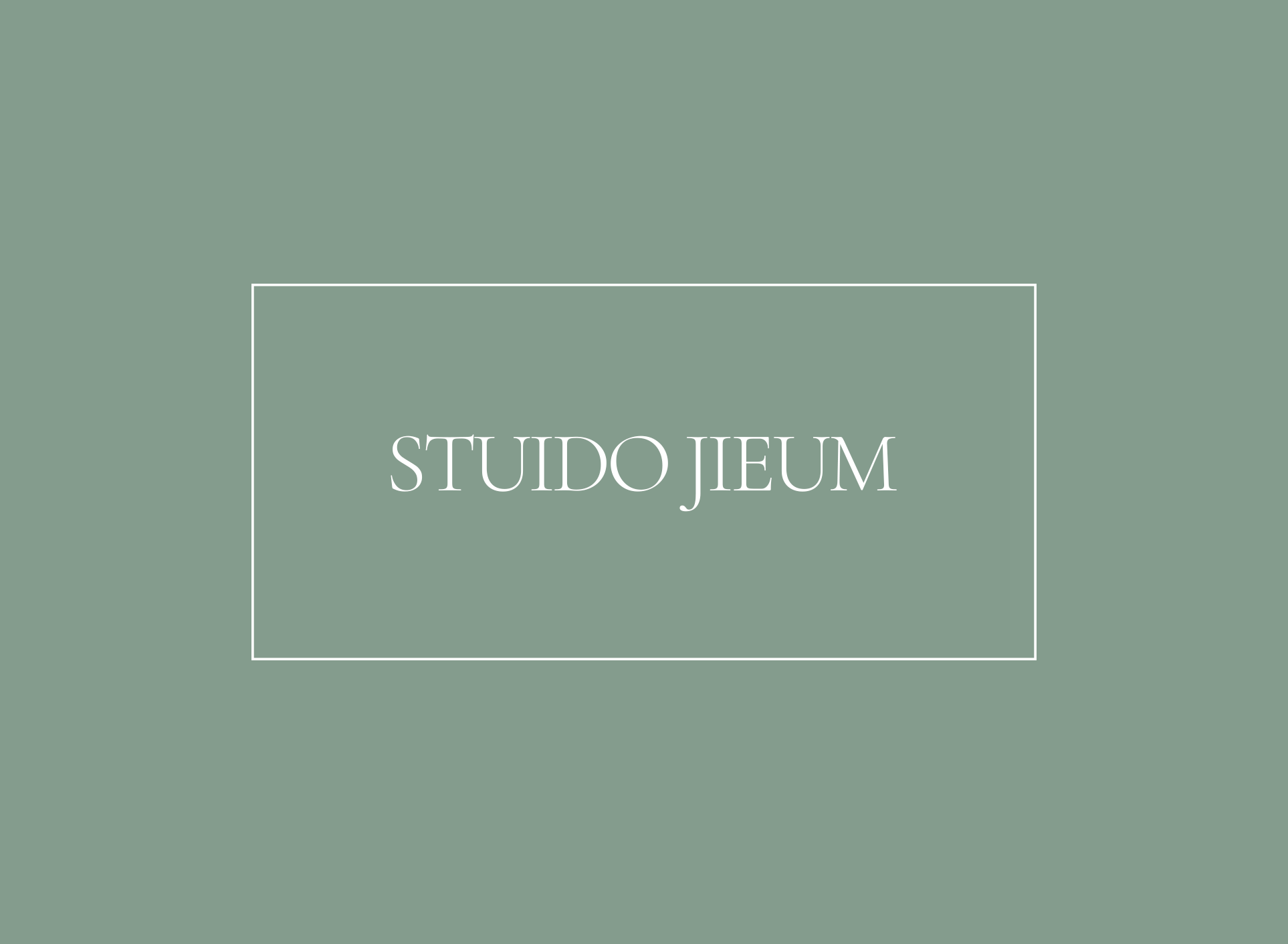 1번째 스튜디오 사진