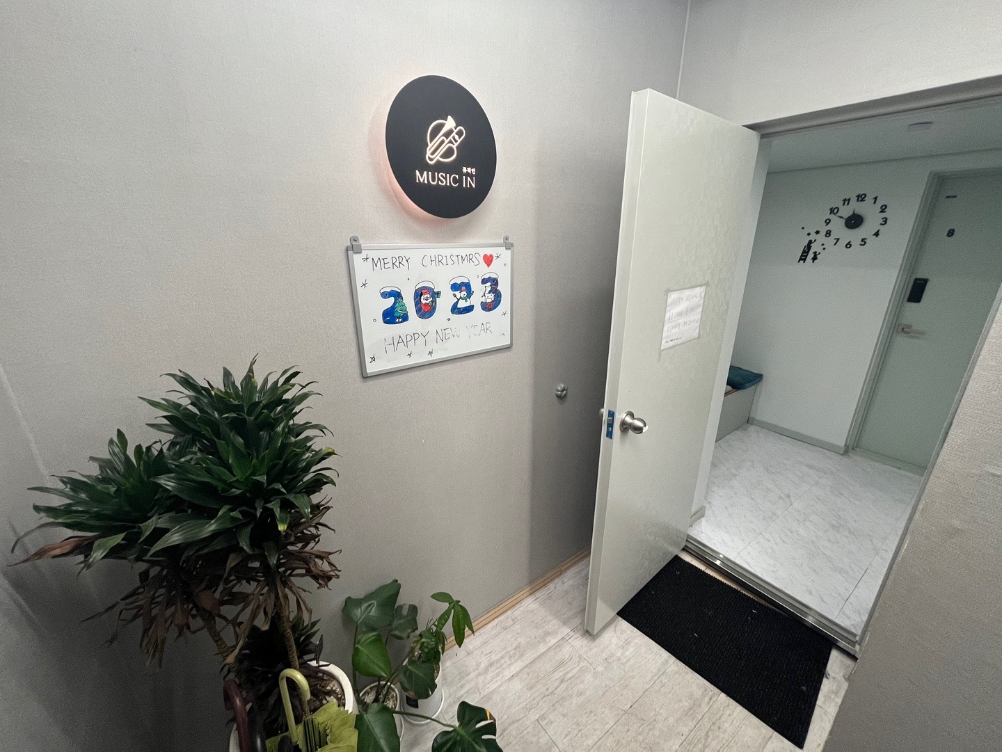 2번째 스튜디오 사진