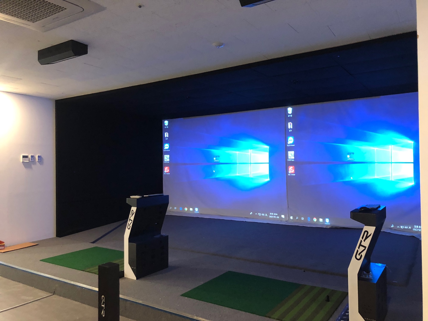 에비뉴GYM 내부 또는 관련 모습
