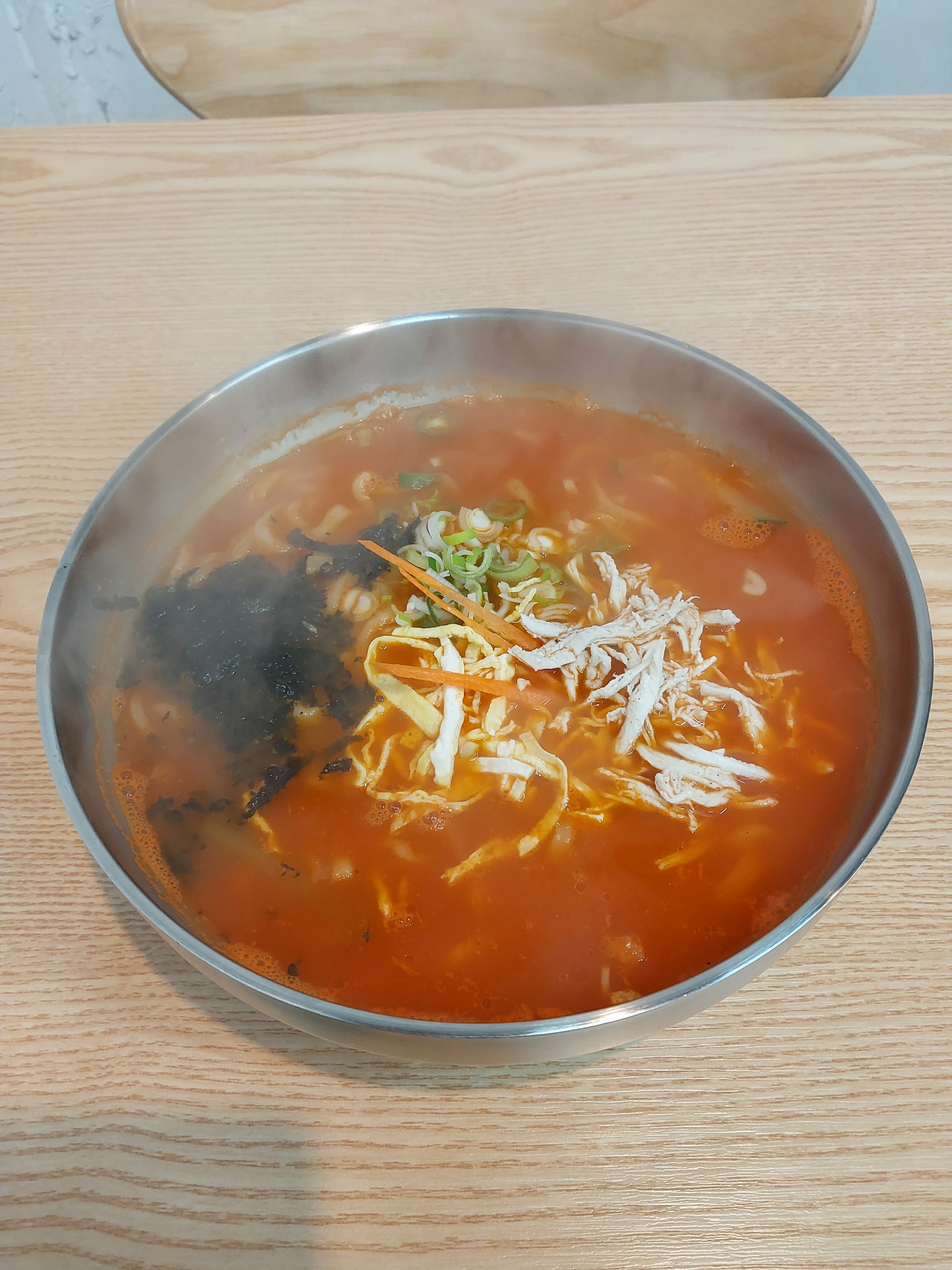 맛담칼국수