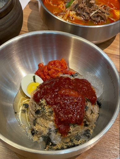 삼교리동치미막국수