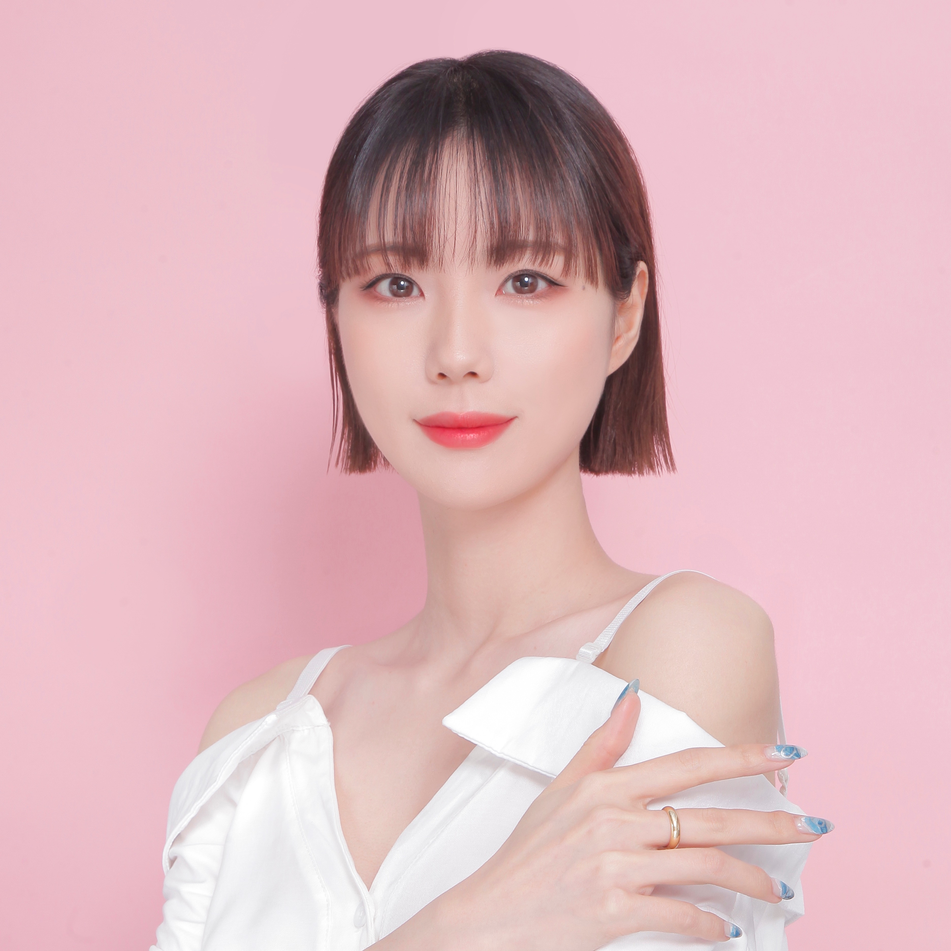 쁘니네일