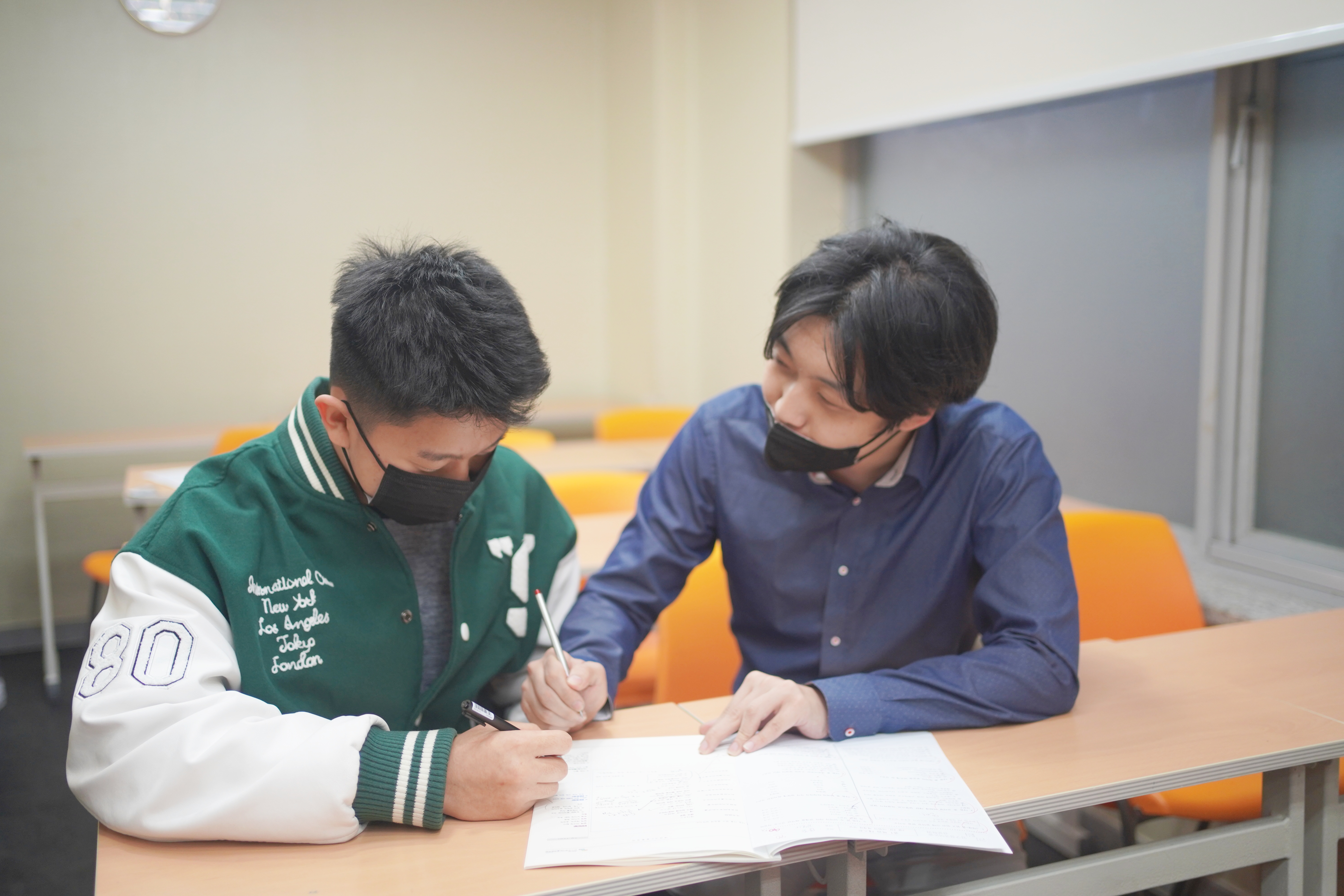 압구정국어논술전문학원