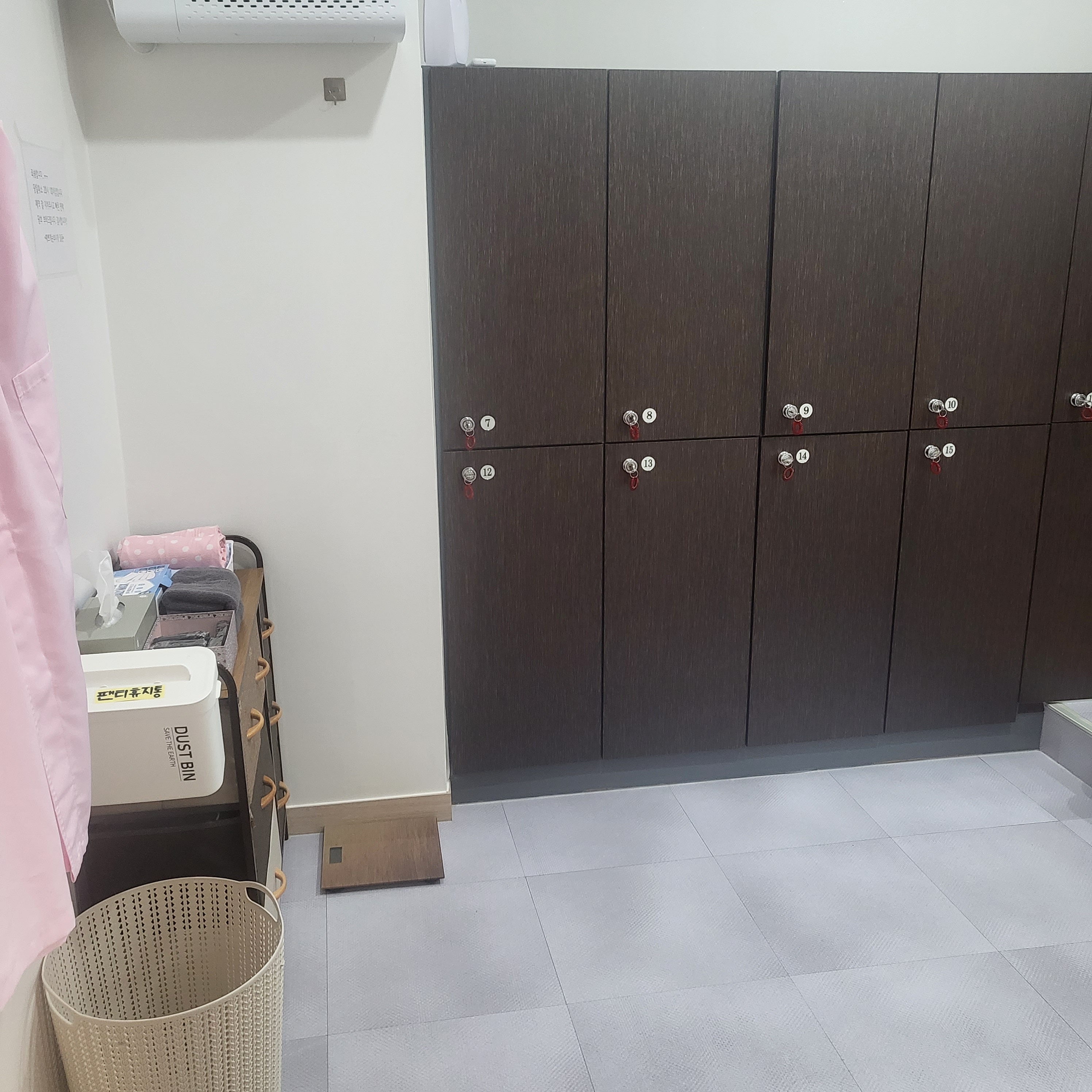 예쁘게 눈부시게 photo 6