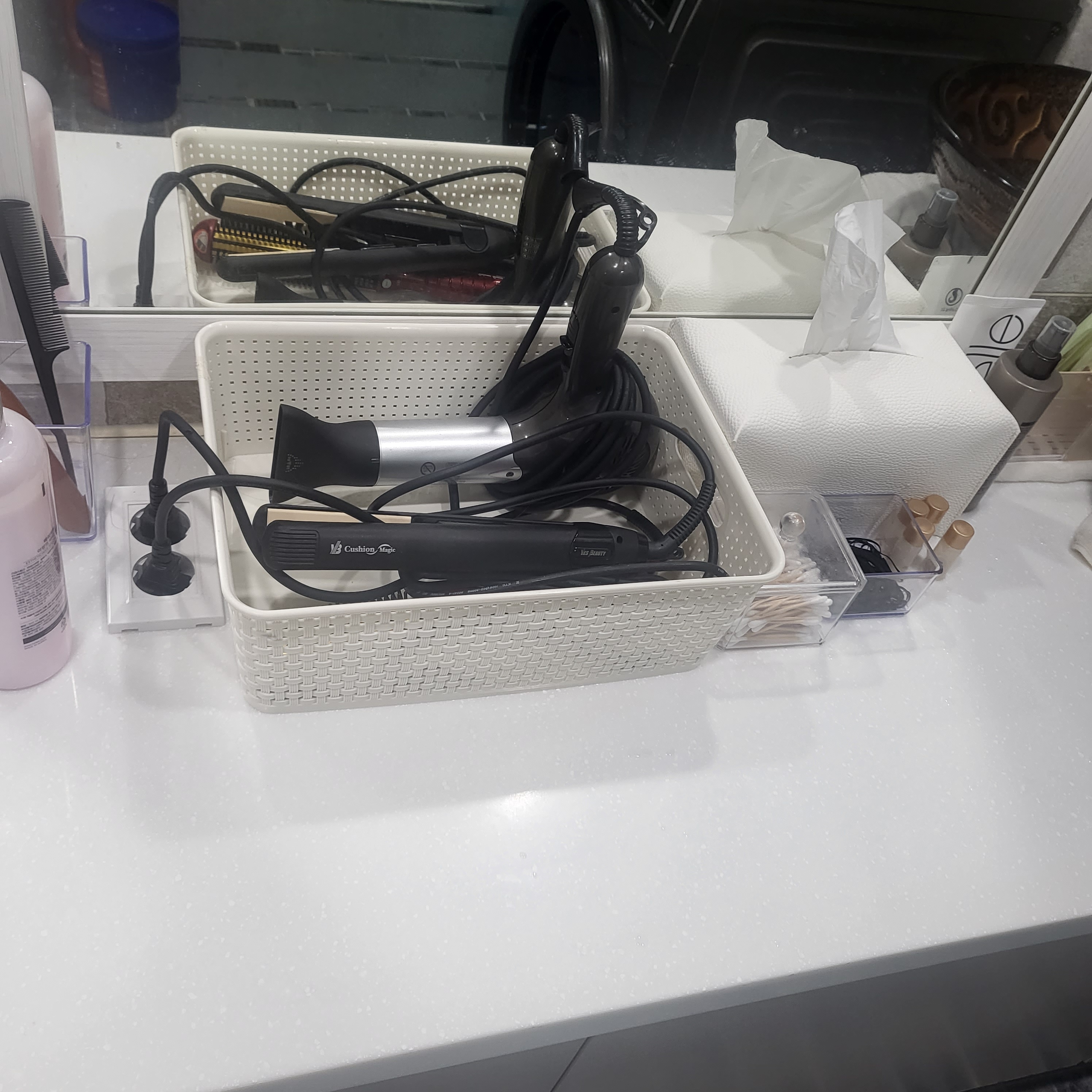 예쁘게 눈부시게 photo 9