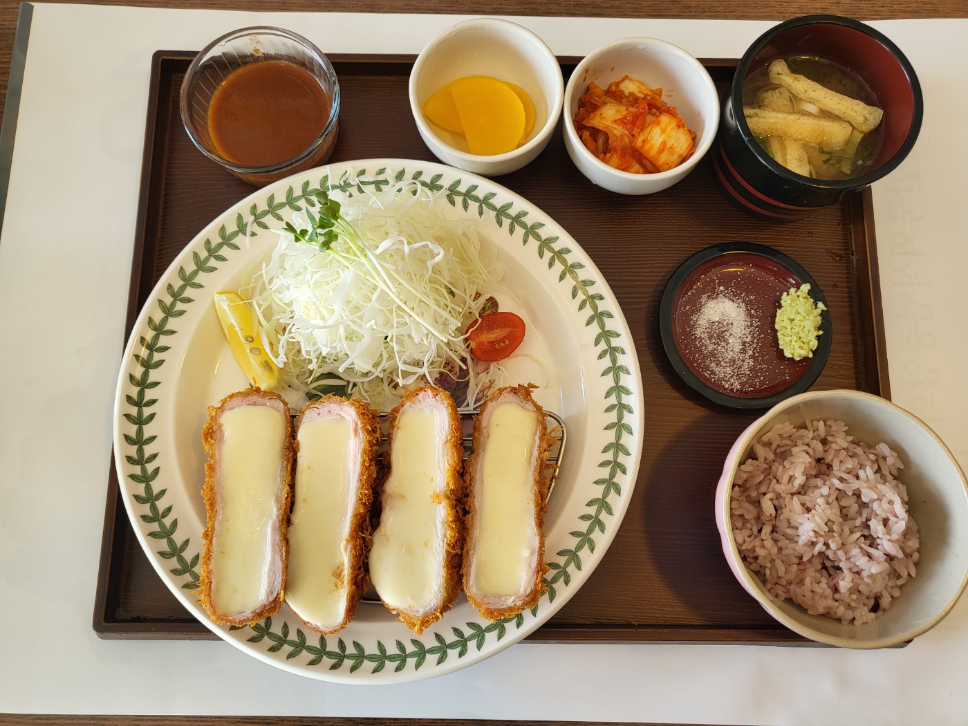 낭만식탁