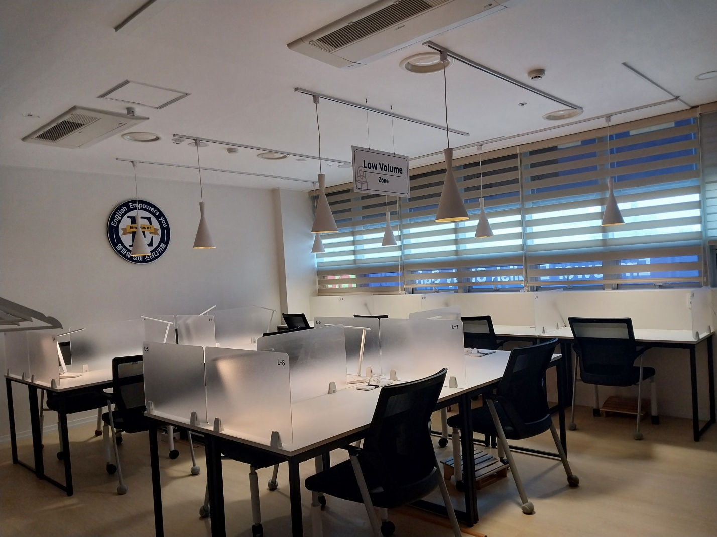 엠파워영어스터디카페 대표 이미지